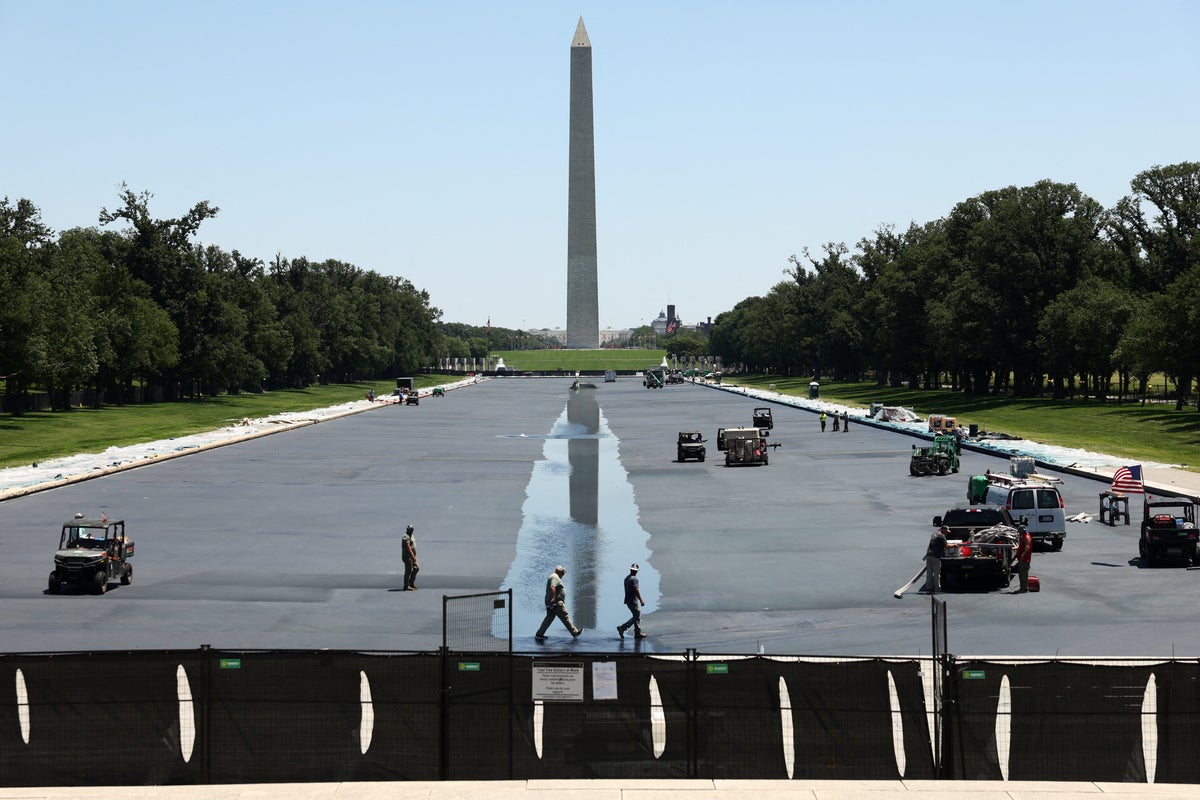 Trump says Reflecting Pool project is complete, but basin remains empty