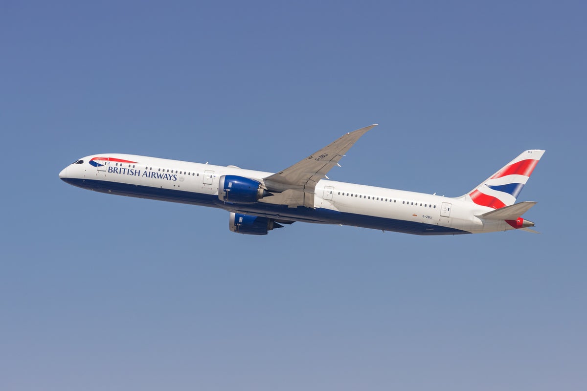 British Airways extends Dubai flight suspension until autumn
