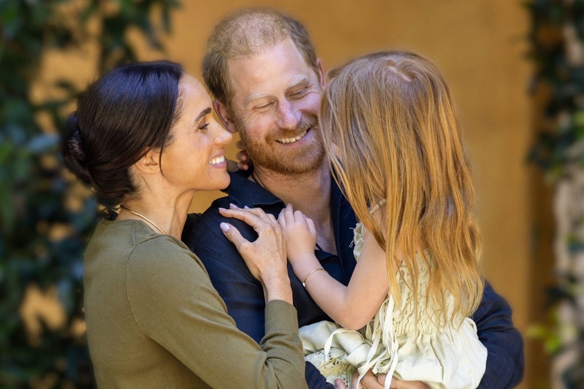 Prince Harry reconsiders bringing Meghan and children to UK Prince Harry reconsiders bringing Meghan and children to UK