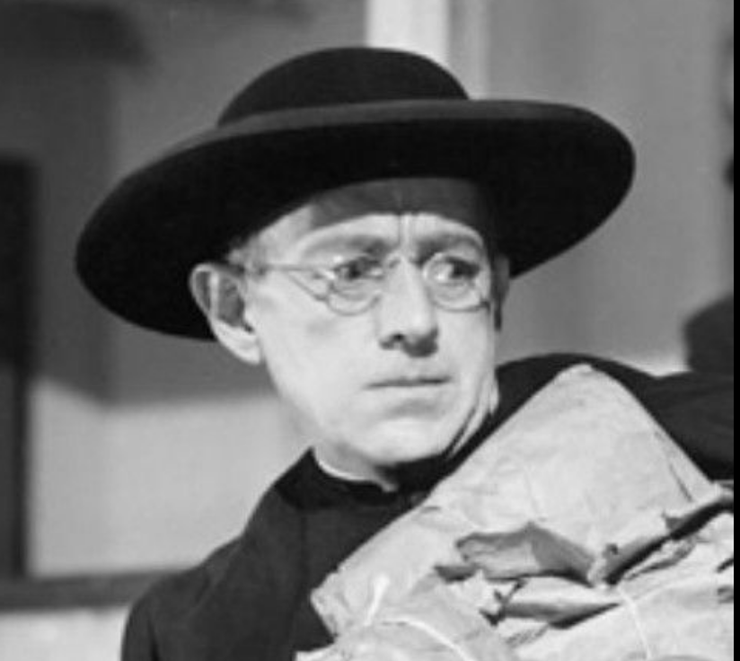 Alec Guinness no filme Padre Brown de 1954