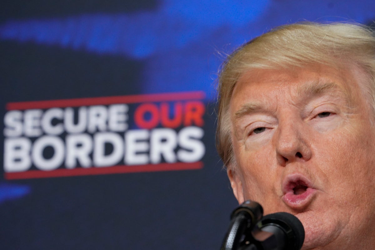 Trump team walks back directive that required green card applicants to wait their home countries: report