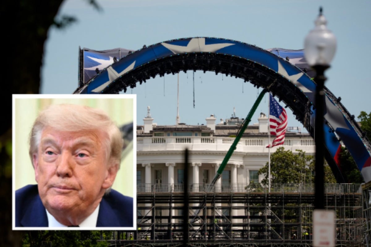 Majority Of Americans Disapprove Of Trump’s Ufc Birthday Cage Fight
