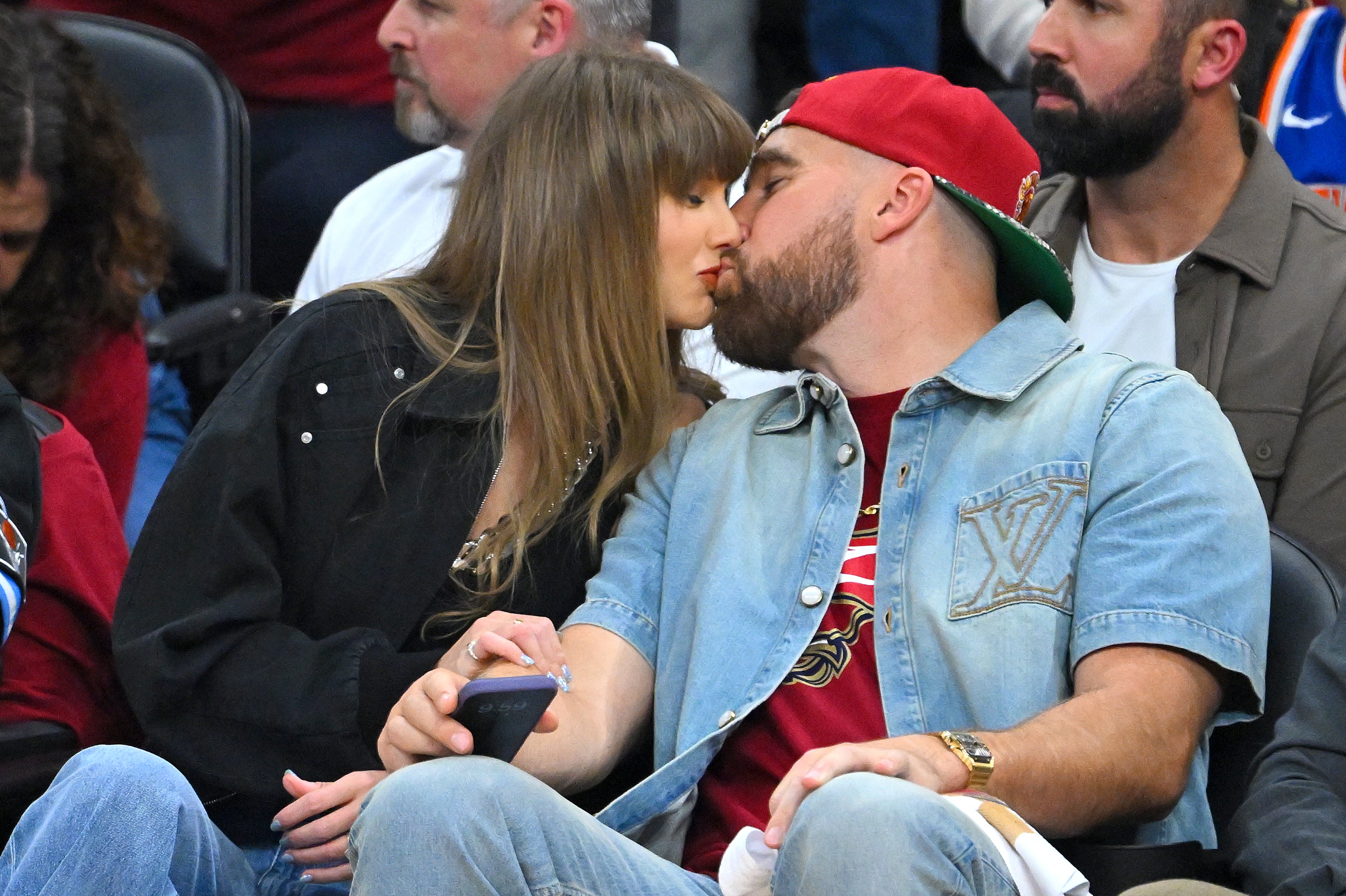 Taylor Swift and Travis Kelce are reportedly holding their wedding at Madison Square Garden