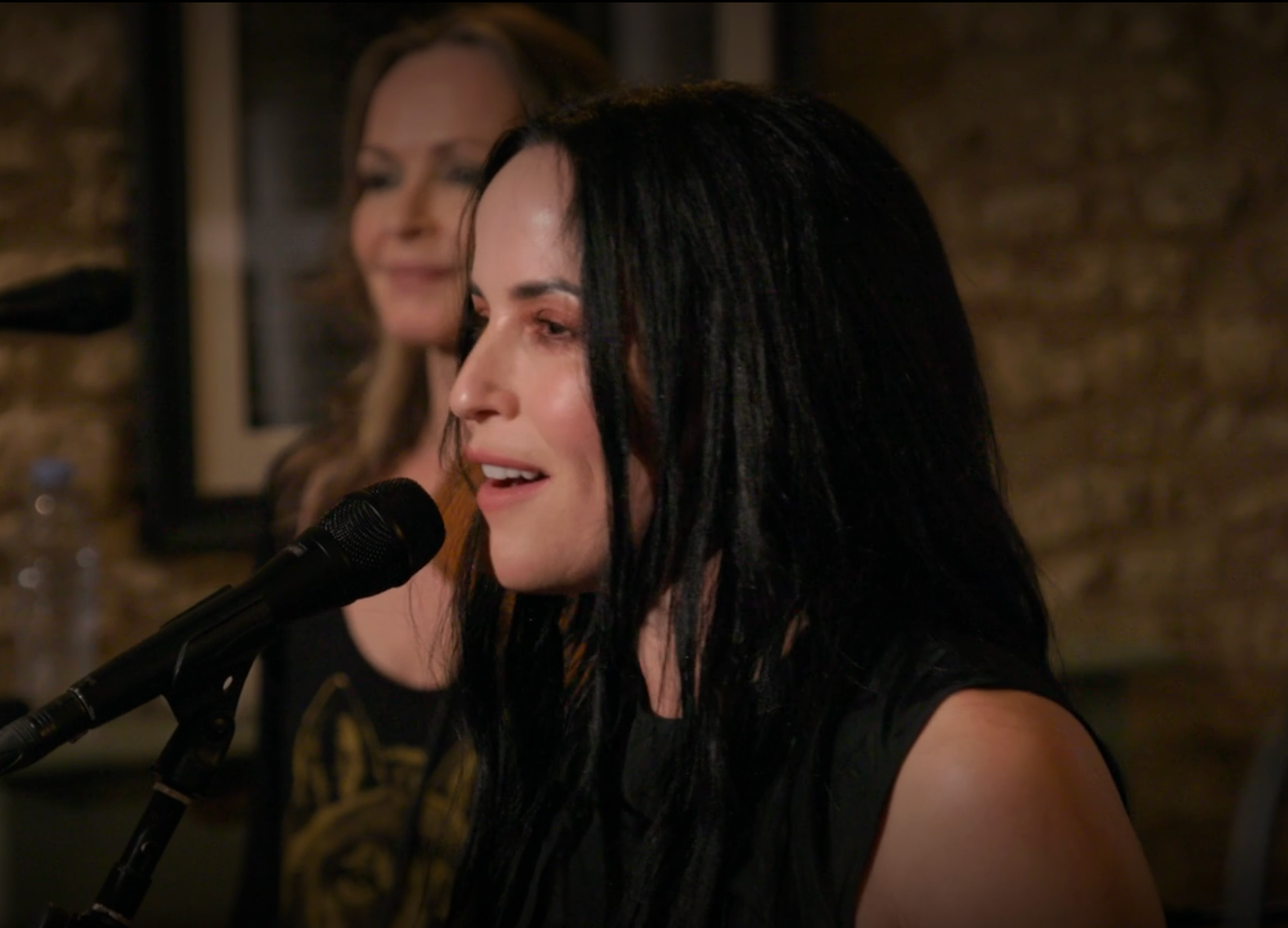 The Corrs fez um show no pub de Jeremy Clarkson