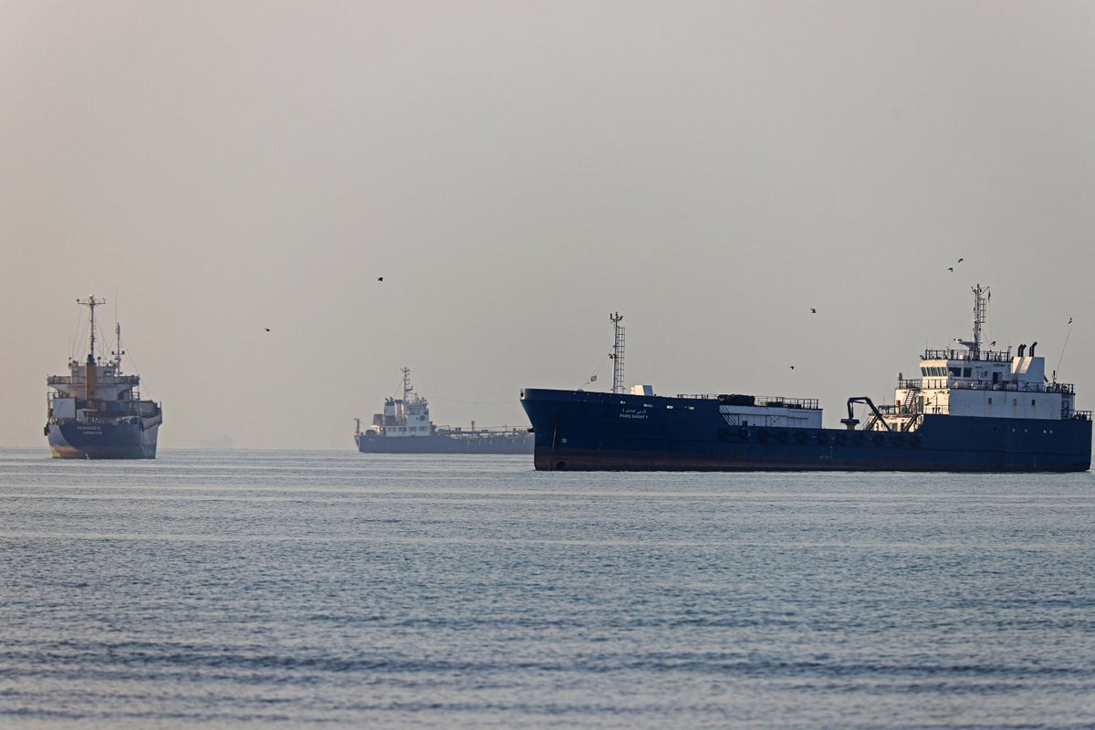Us Shoots Down Four Iranian Drones Bound For Strait Of Hormuz