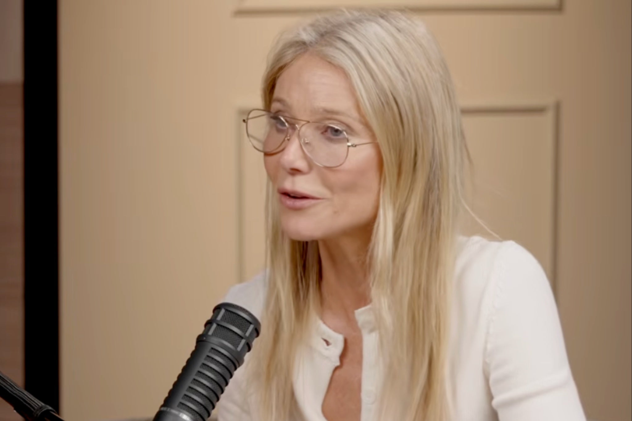Gwyneth Paltrow clarifies political views after her husband believed her to be a Republican