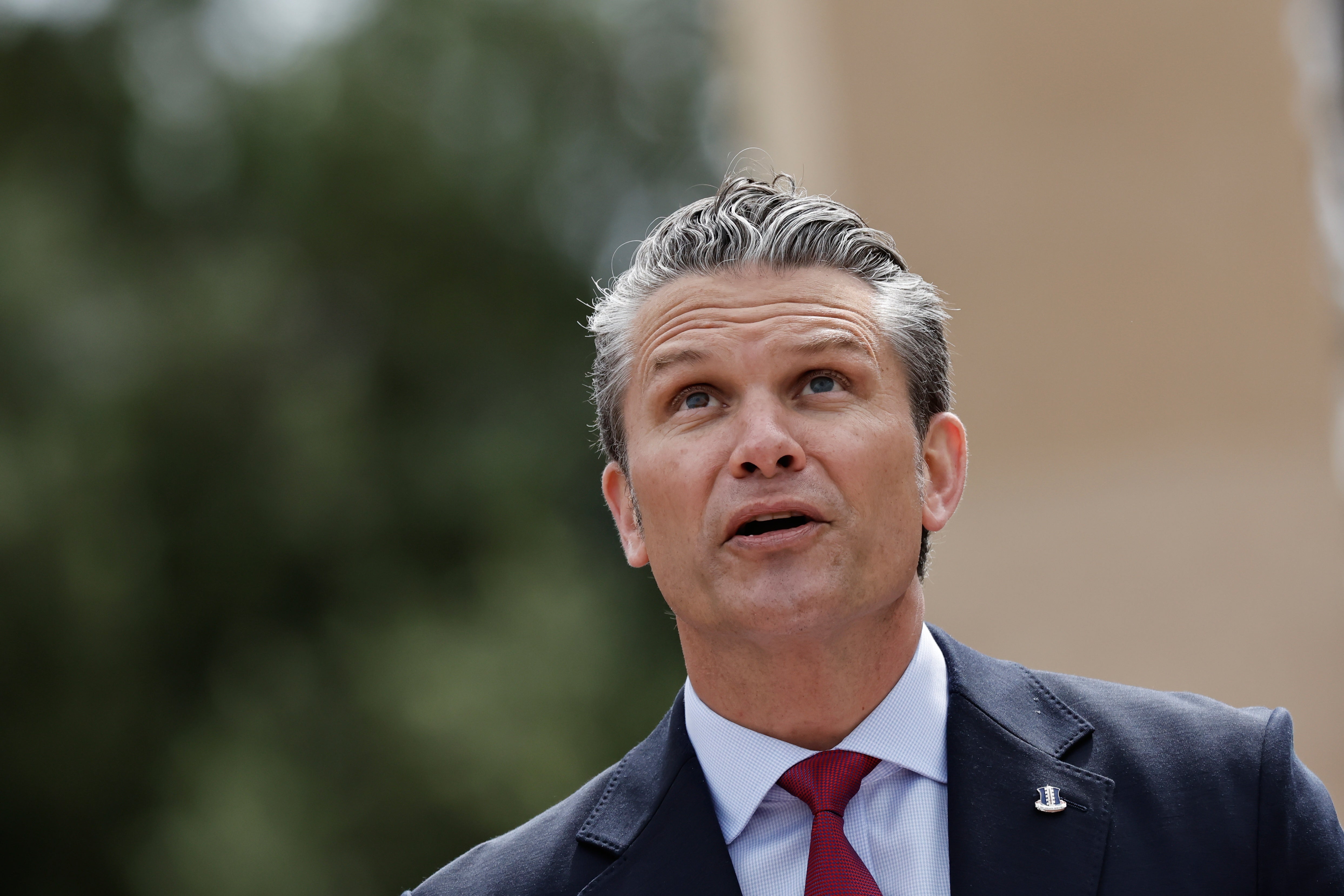 Pete Hegseth astatine nan D-Day commemoration