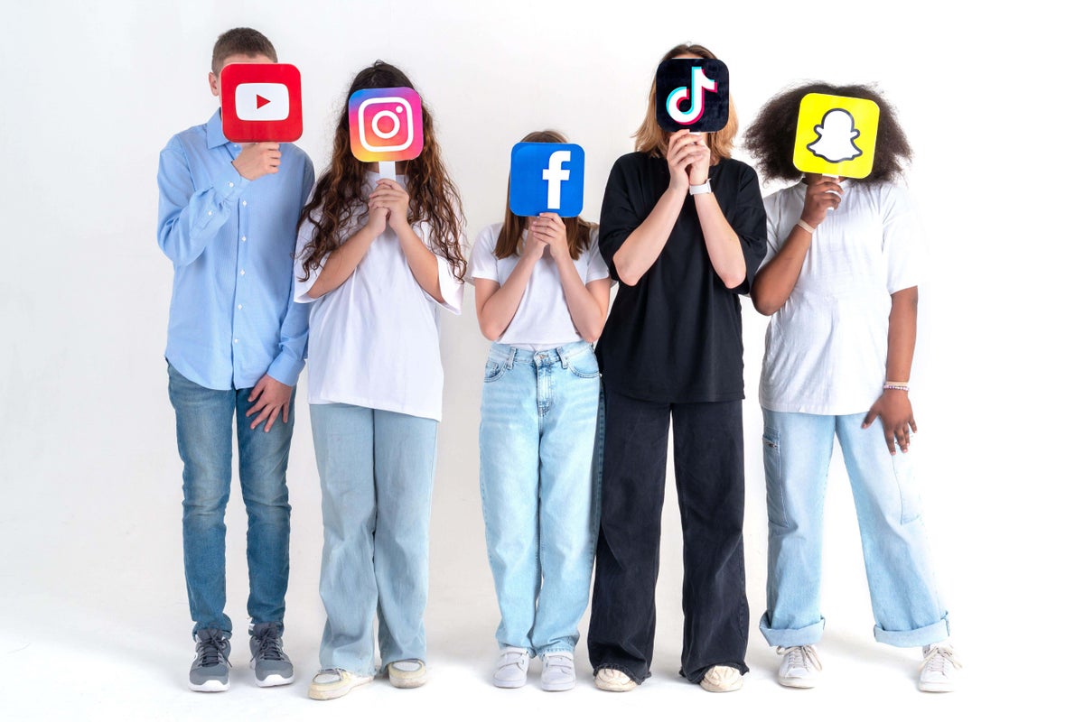 Why teens get withdrawals from social media – and how to deal with it Why teens get withdrawals from social media – and how to deal with it