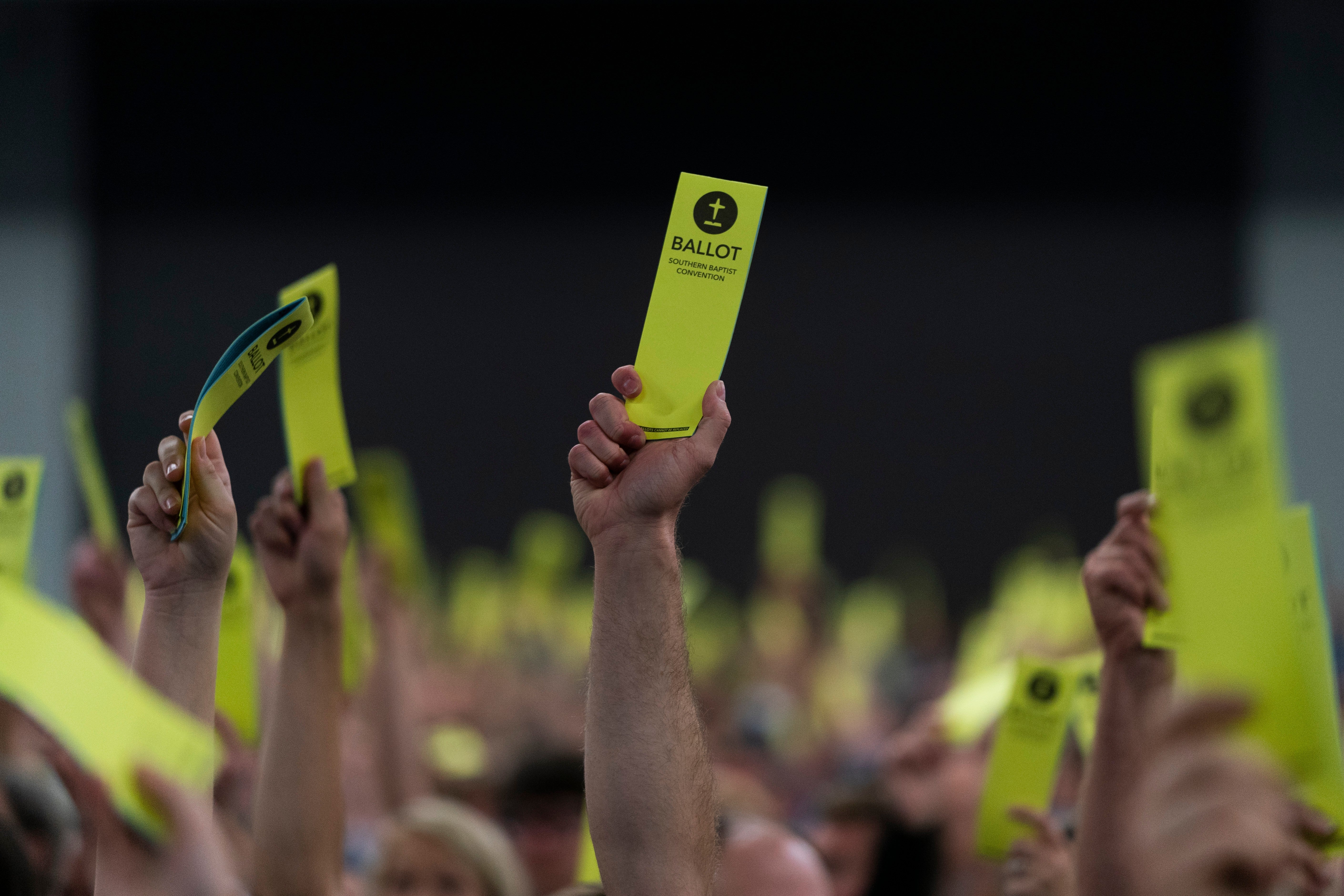 Attendees clasp up their ballots during nan Southern Baptist Convention's yearly gathering successful Anaheim successful 2022