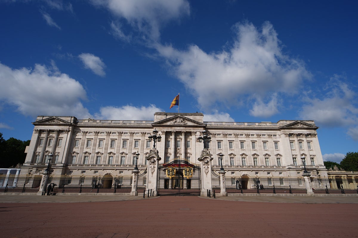 Watch live: King celebrates official birthday with Trooping the Colour parade Watch live: King celebrates official birthday with Trooping the Colour parade