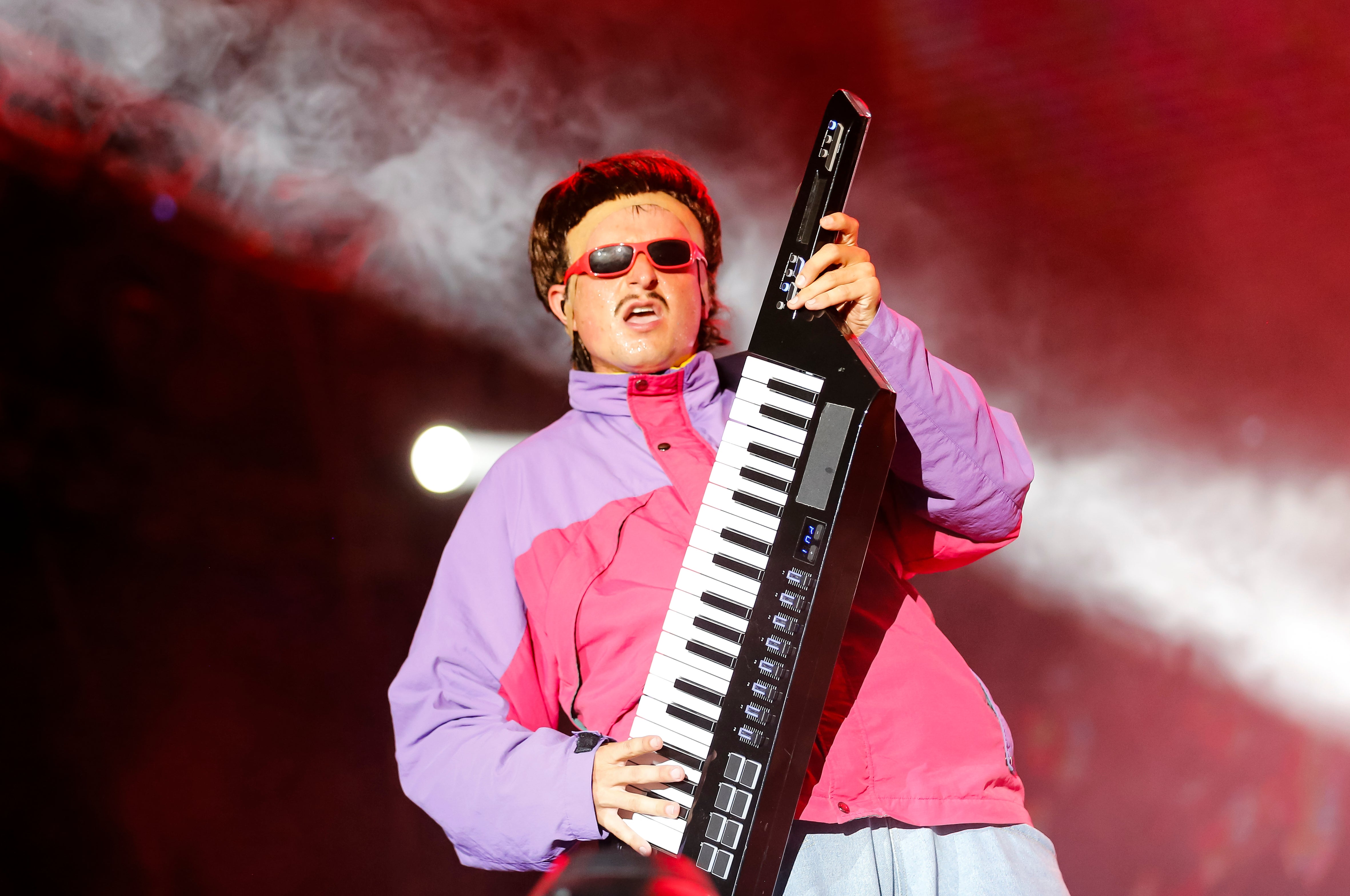 Viral sensation Oliver Tree dies after helicopters collide over Rio de Janeiro, killing six