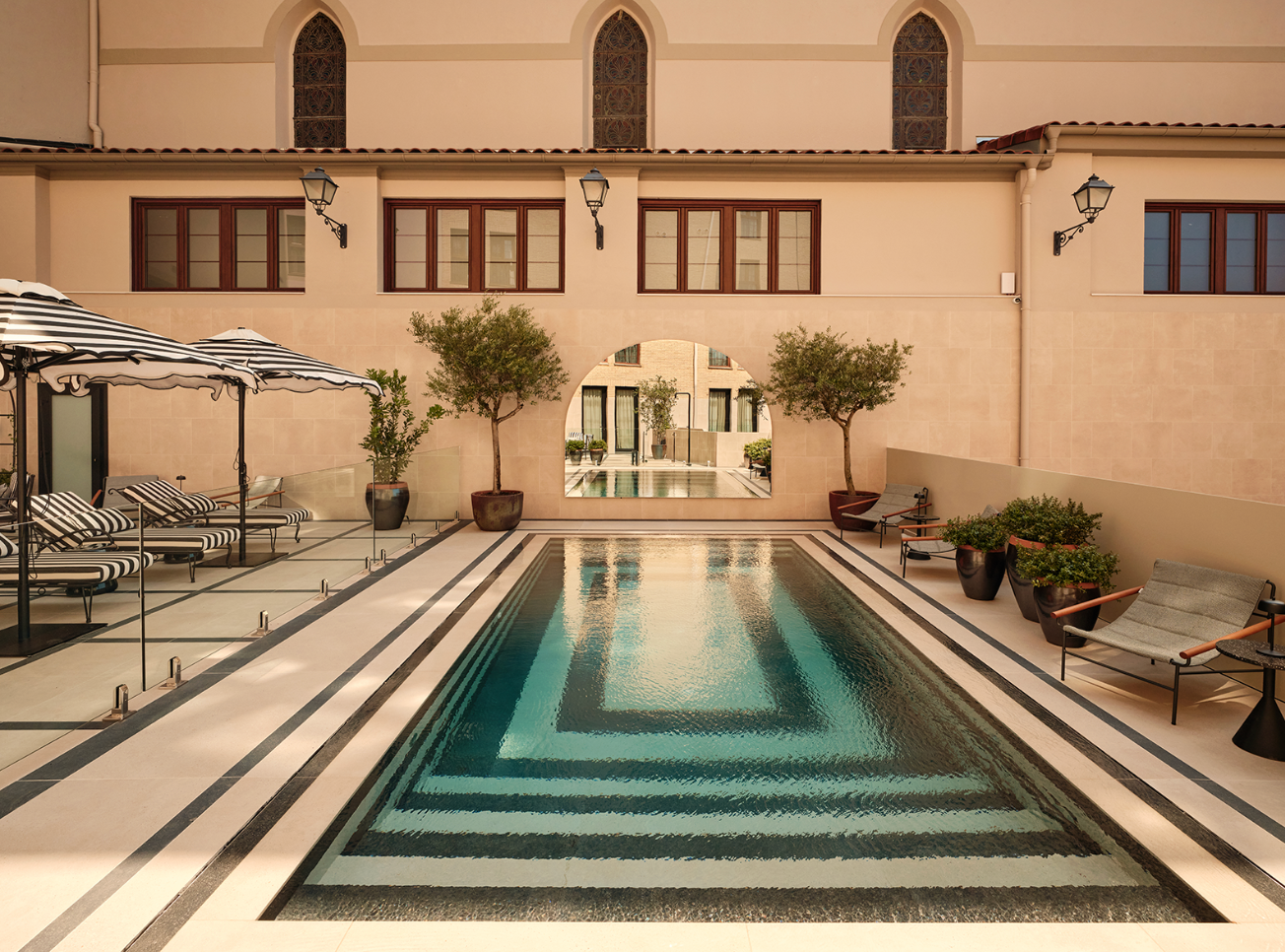 Pamplona Catedral Hotel is close to the city’s main sights