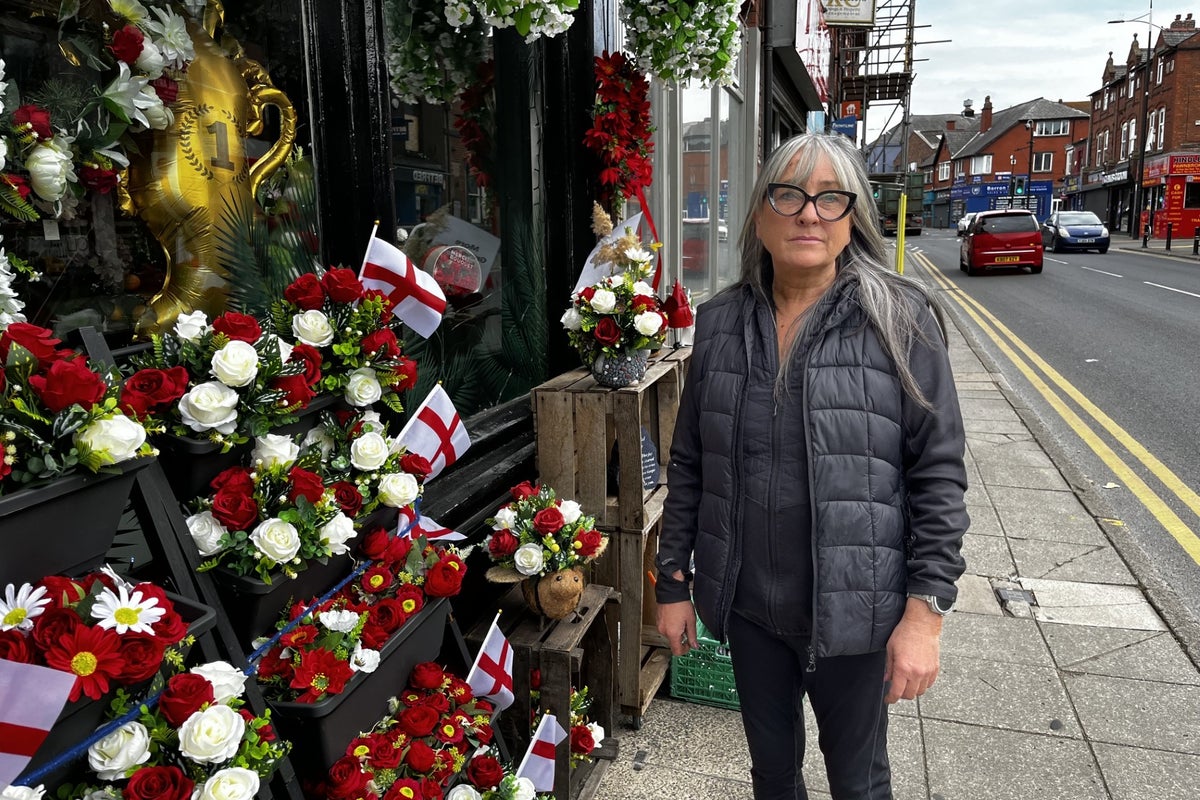 ‘No answers, no substance': Reform's woes make life easy for Burnham on streets of Makerfield