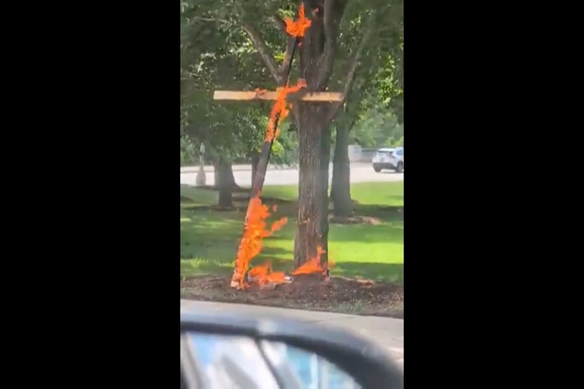 Chicago Police Arrest Person of Interest in Grant Park Cross Burning