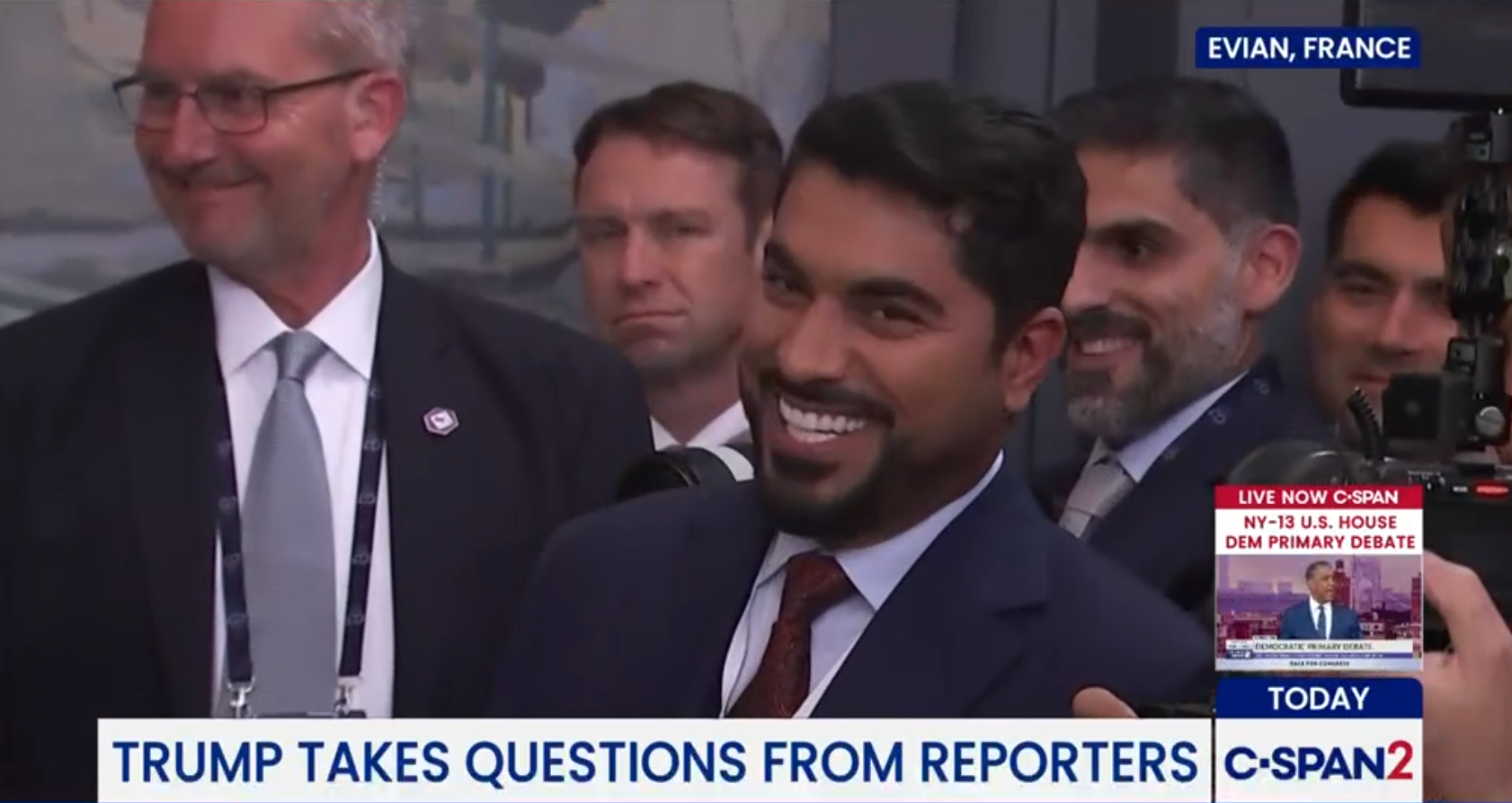 President Donald Trump became distracted by a ‘handsome’ newsman during a G7 property convention and concisely paused nan gathering to remark connected nan journalist’s appearance