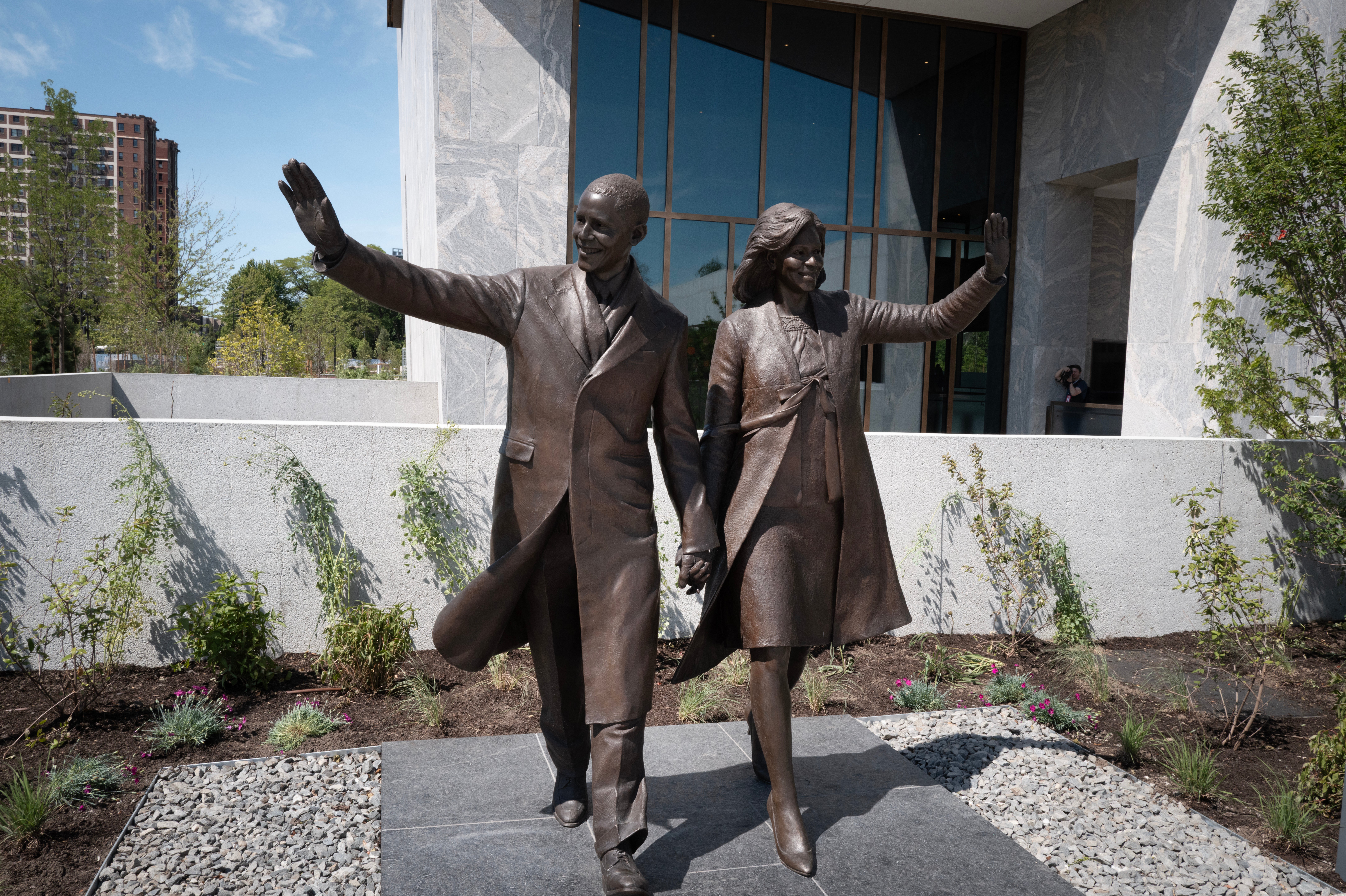 The Obama Presidential Center includes a statue of nan erstwhile president and erstwhile first lady