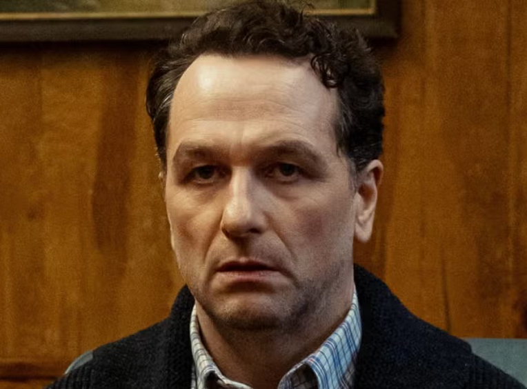 Matthew Rhys no sucesso de TV 'Widow's Bay'
