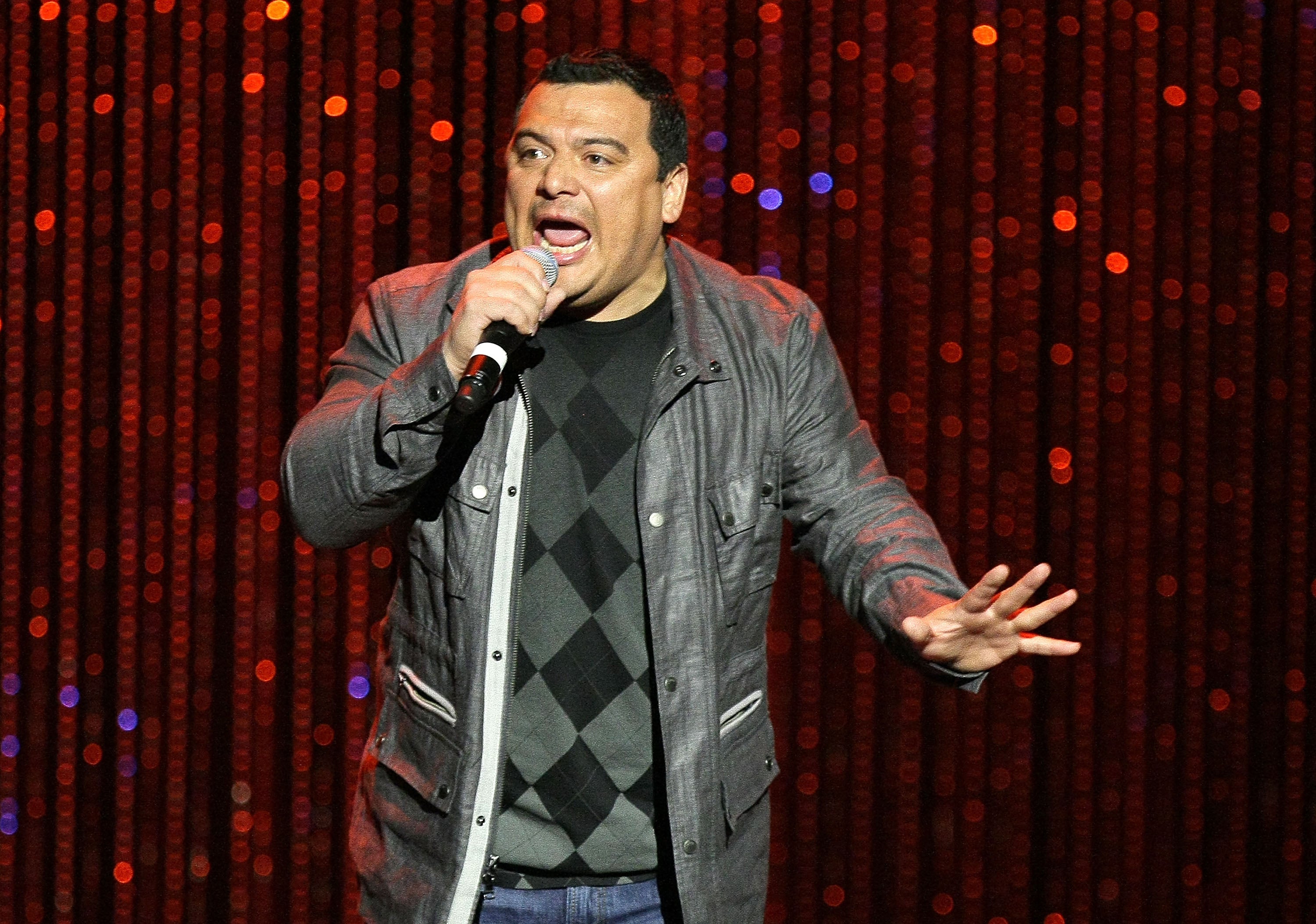 Comedian Carlos Mencia arrested on 12 felony tax charges