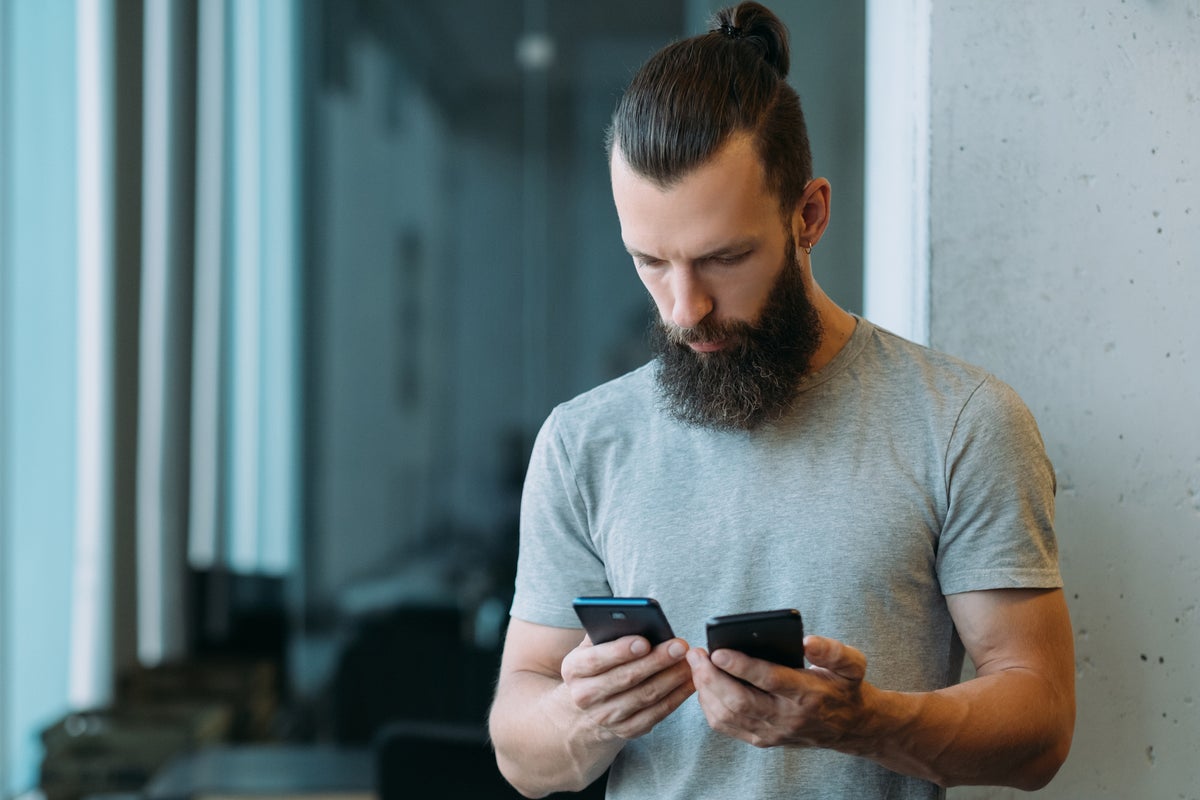 Millennials and Gen Z have a new digital detox – using two phones Millennials and Gen Z have a new digital detox – using two phones