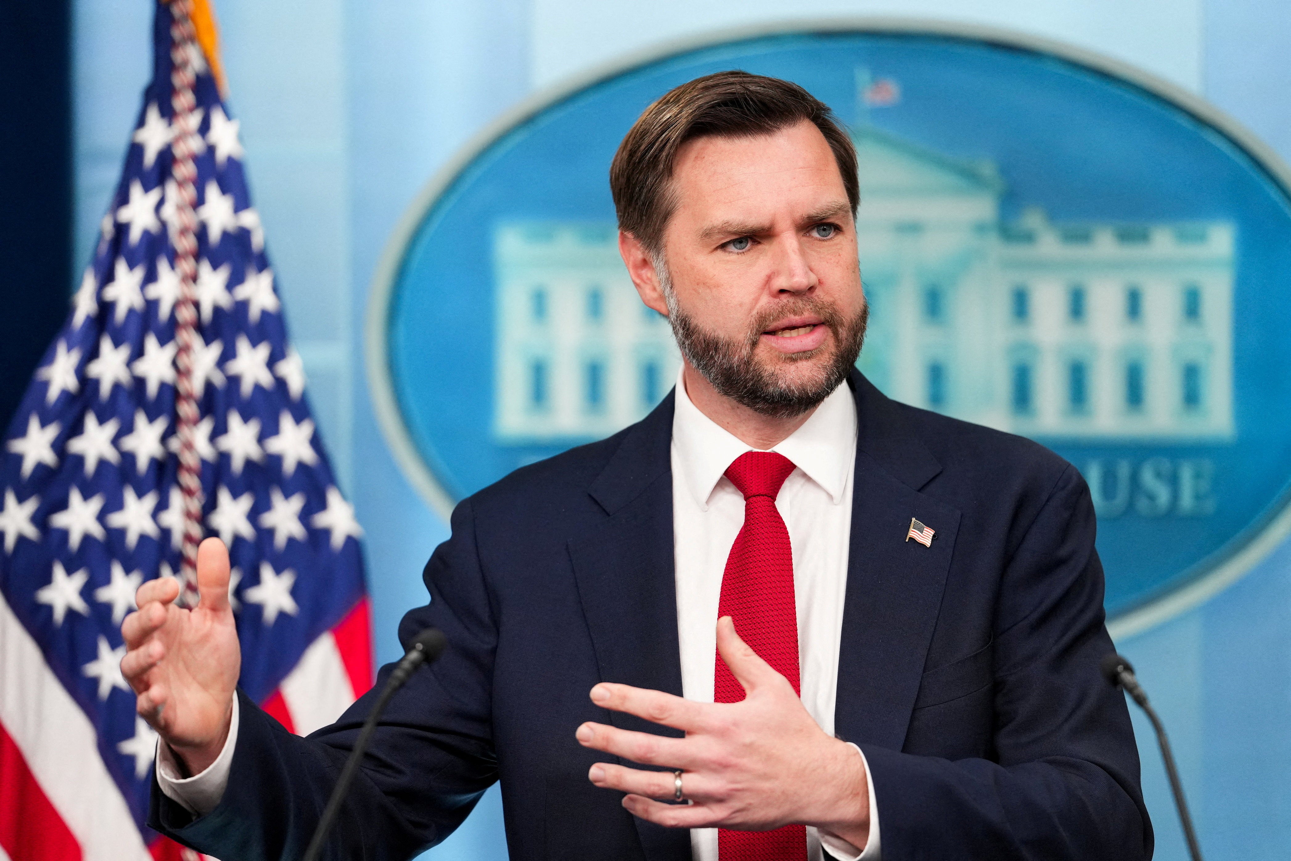 JD Vance has deed backmost of Israeli disapproval of Trump’s woody to extremity nan warfare successful Iran