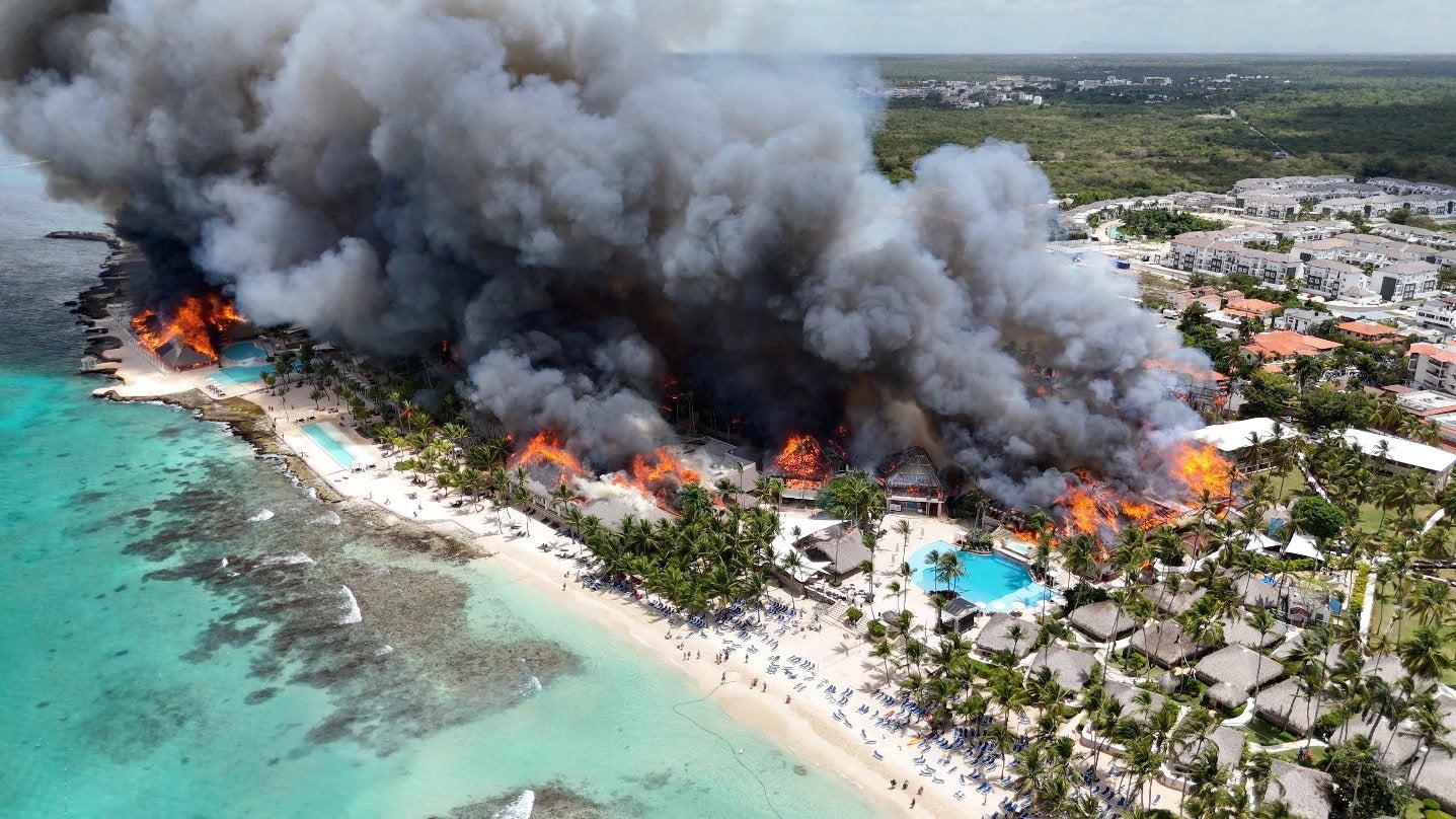 Nearly 1,700 Tourists Evacuated After Fire Destroys Dominican Republic Resort