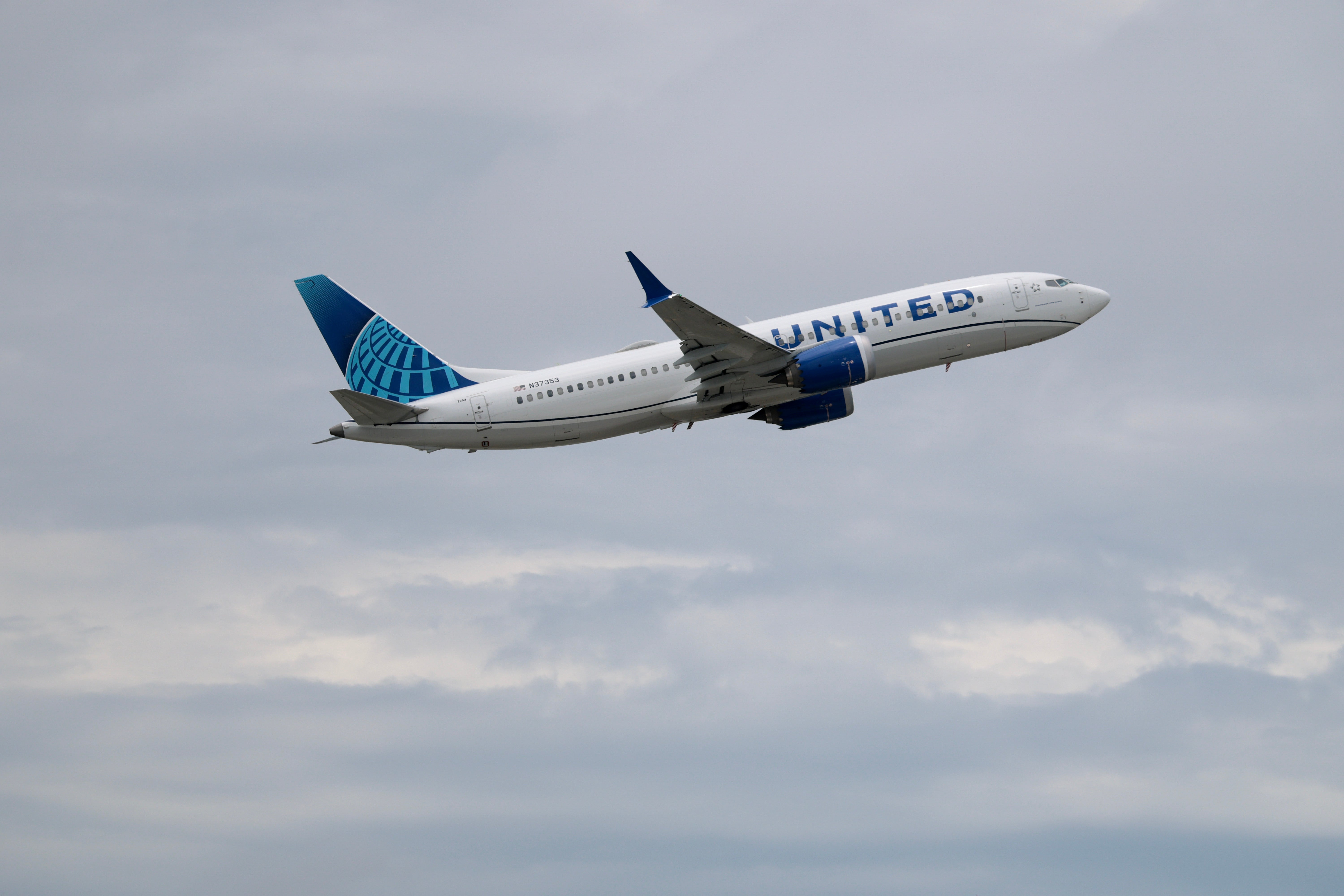Travelers unlikely to see immediate relief in airfare despite Iran deal