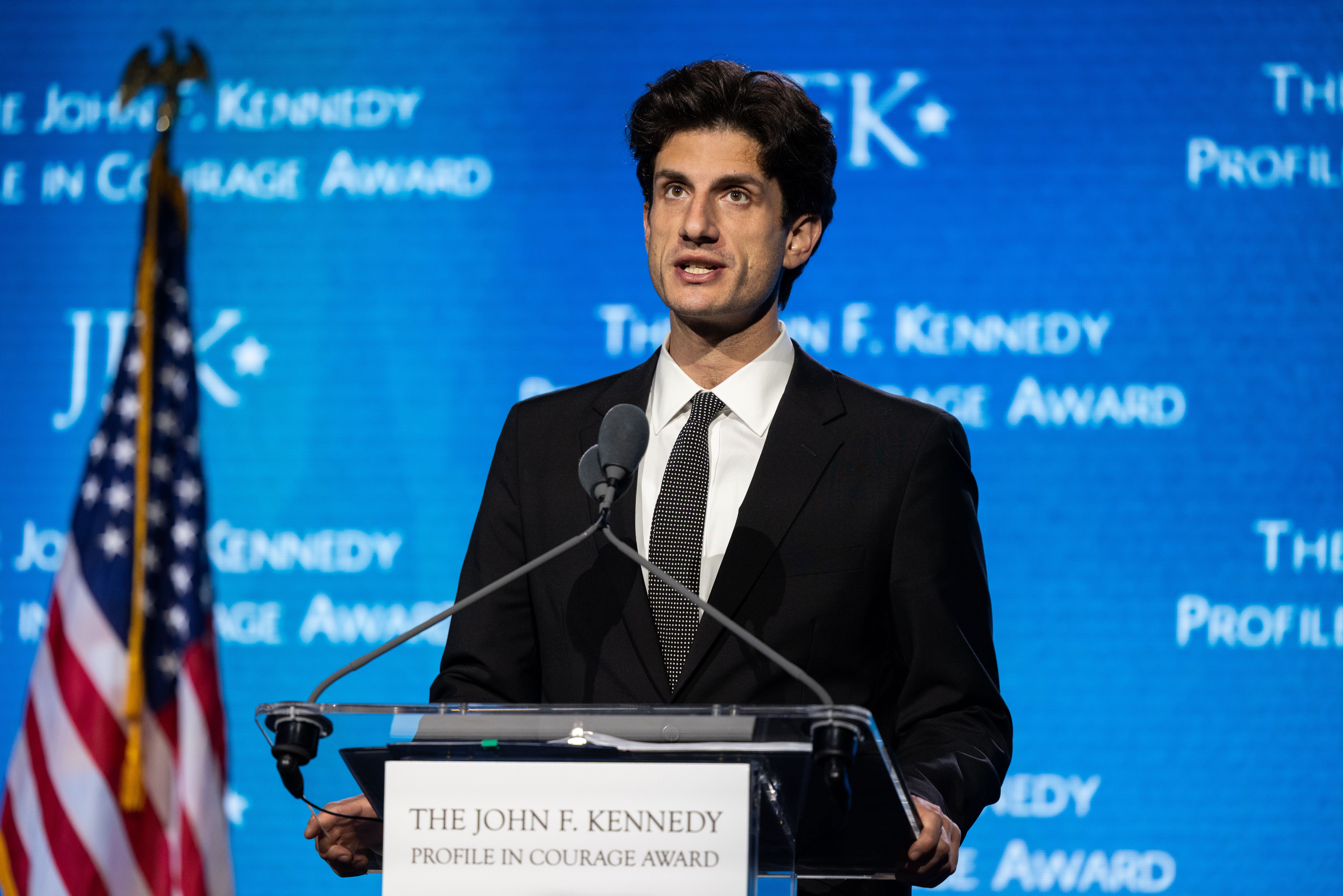 The 33-year-old grandson of President John F. Kennedy is simply a chaotic paper pinch a short master resume, and overmuch for illustration Mamdani, a beardown beingness connected societal media pinch much than 850,000 followers connected TikTok