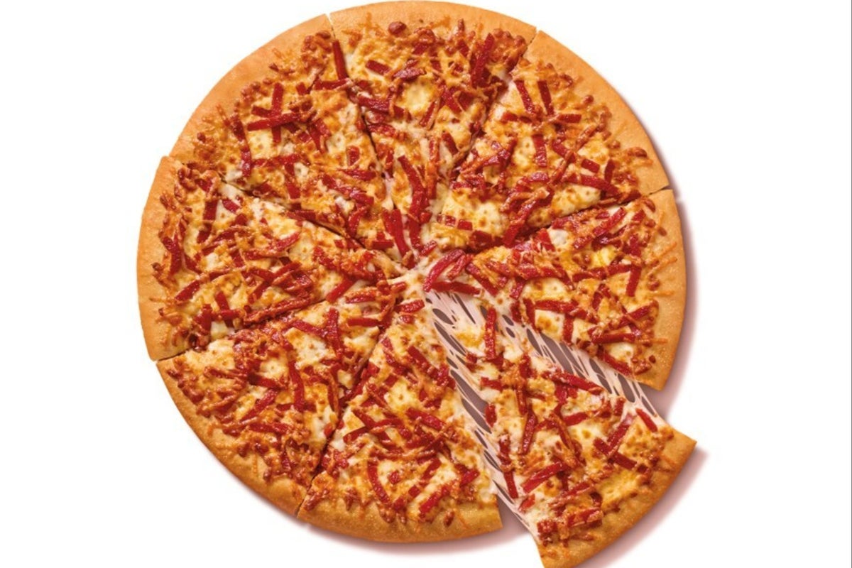 Popular fast food chain unveils Spider-Man pizza with ‘webbed’ pepperoni topping Popular fast food chain unveils Spider-Man pizza with ‘webbed’ pepperoni topping