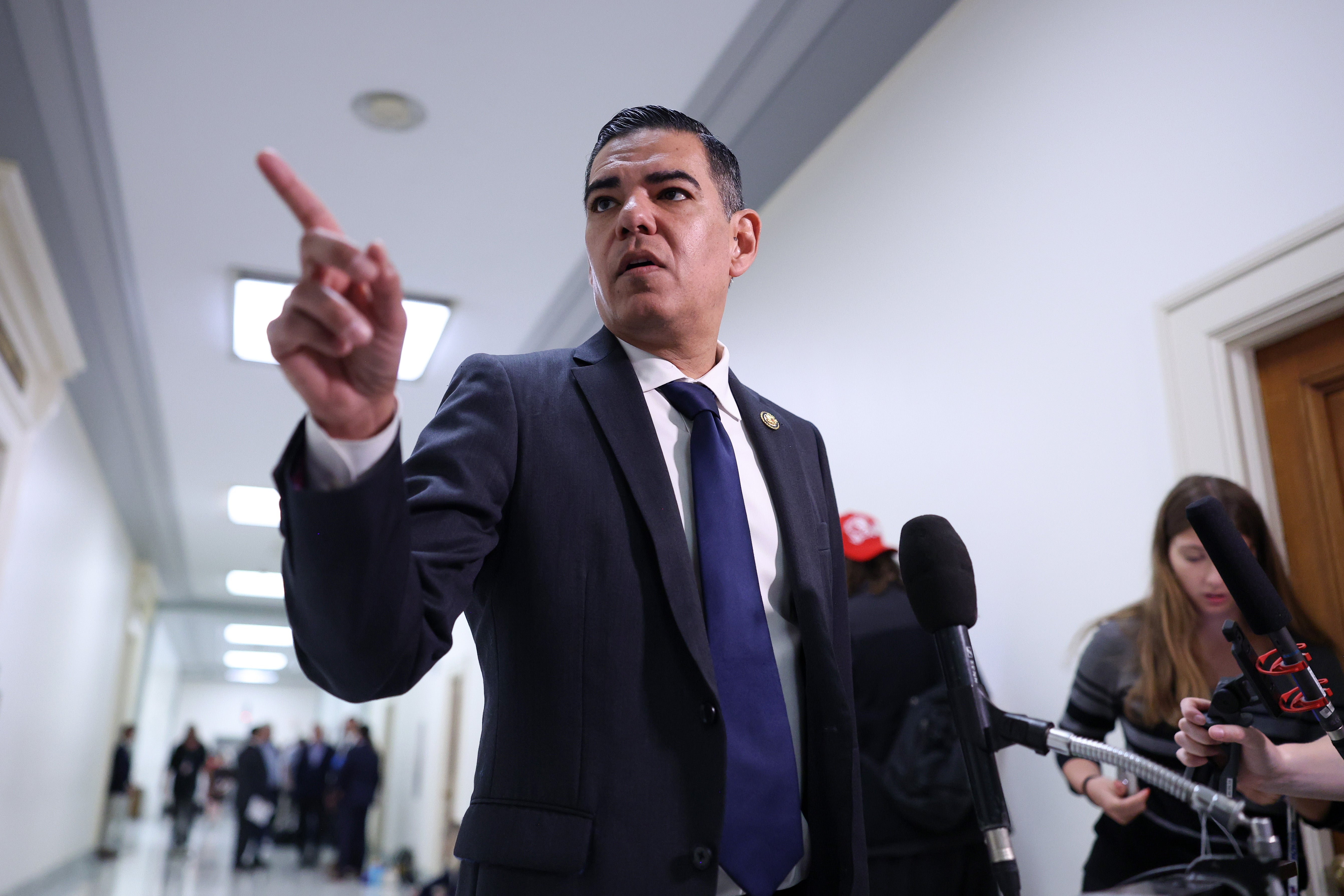 Rep. Robert Garcia, nan apical Democrat connected nan House Oversight Committee, is launching an investigation into no-bid contracts awarded to companies that worked connected nan pool