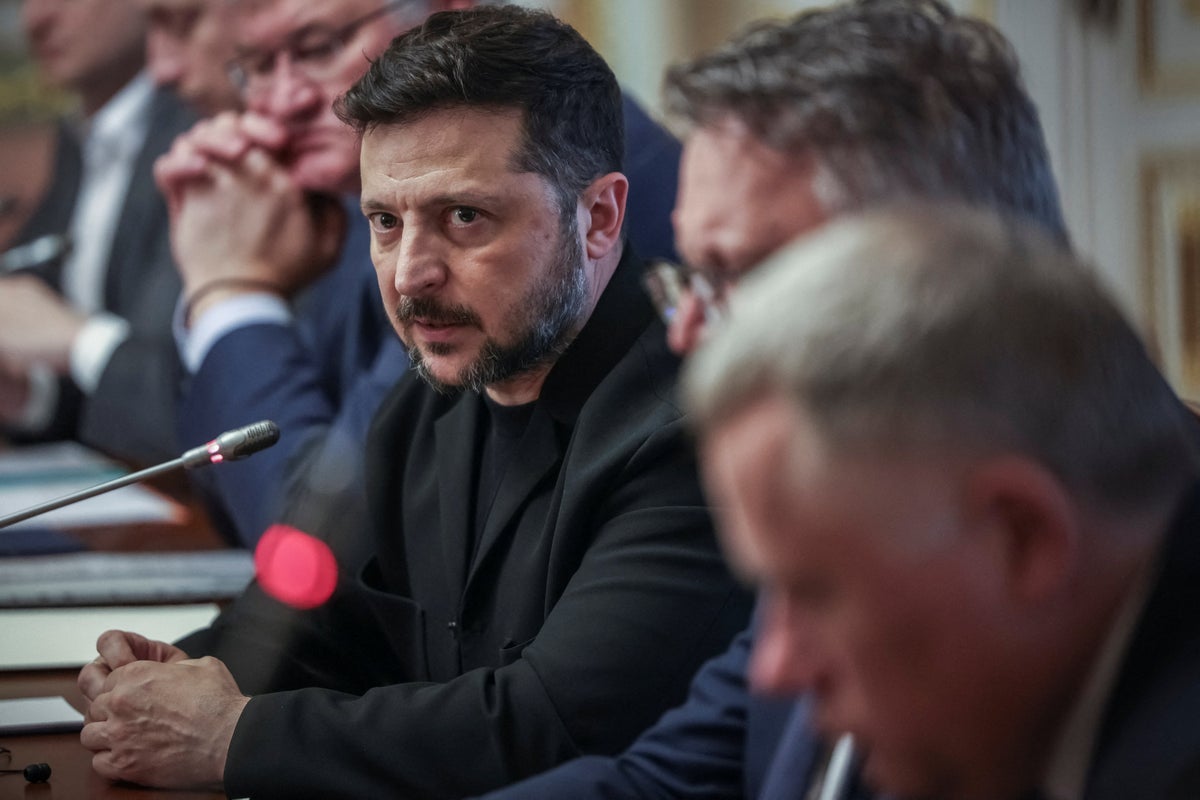 Ukraine-Russia war latest: Zelensky threatens Kyiv will pre-emptively attack Putin's facilities linked to war