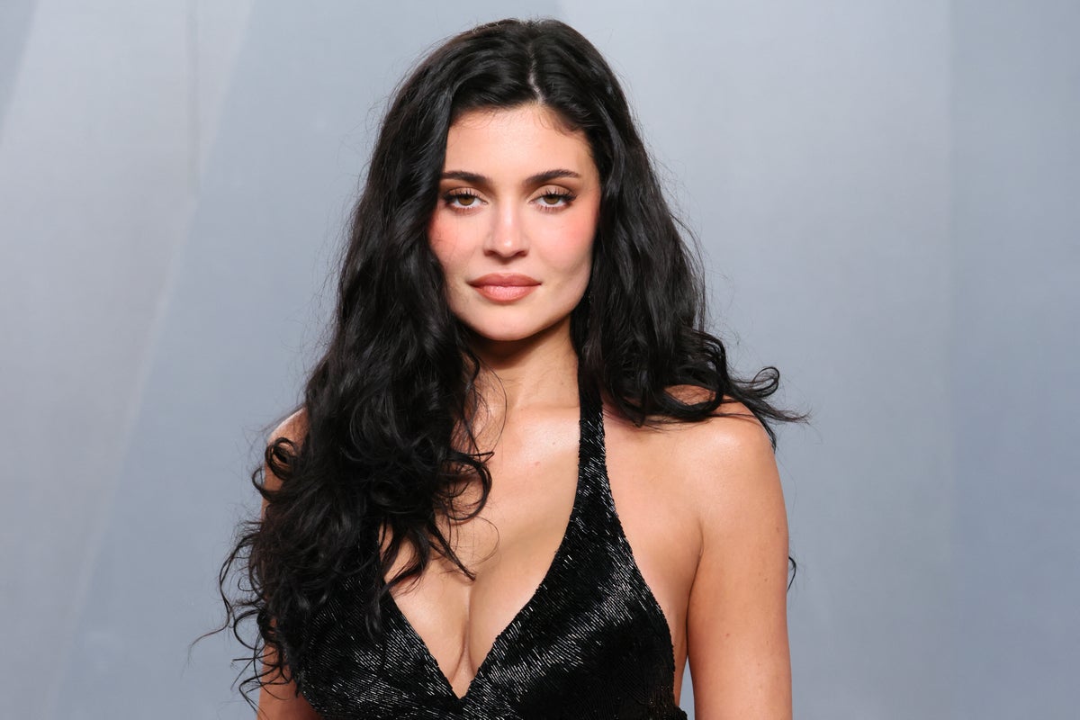 Kylie Jenner sued by her private chef who claimed that the workload led to her miscarriage Kylie Jenner sued by her private chef who claimed that the workload led to her miscarriage