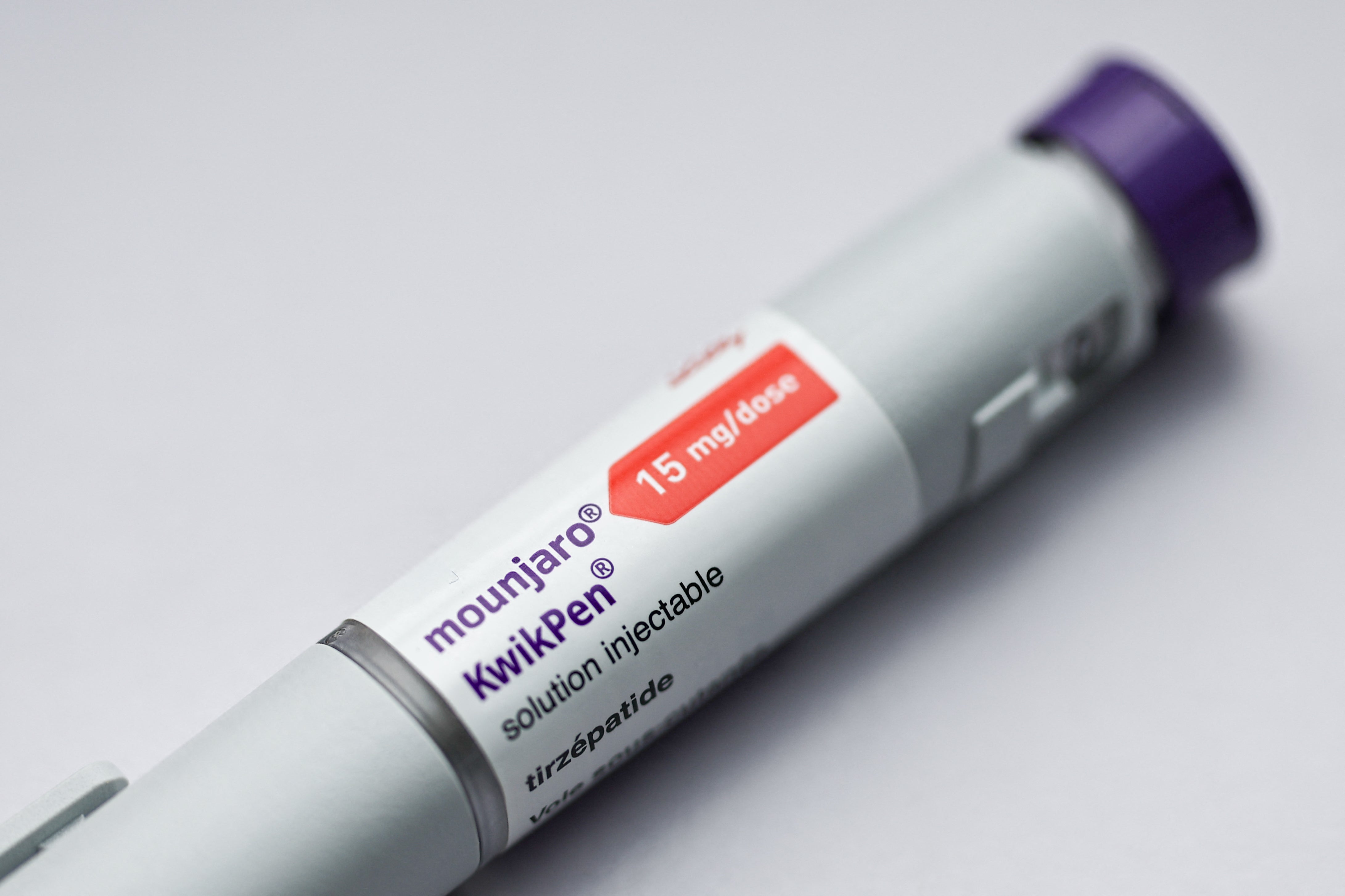 Hims’ GLP-1 drug business may get a boost as employers drop coverage  www.the-independent.com