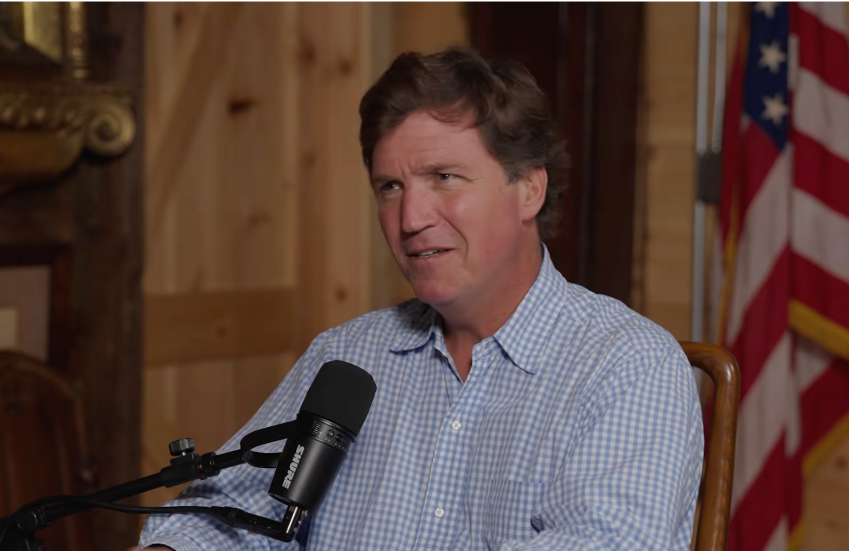 Tucker Carlson insulted President Trump during a podcast appearance, brushing disconnected nan president's warnings to Iran arsenic quiet threats