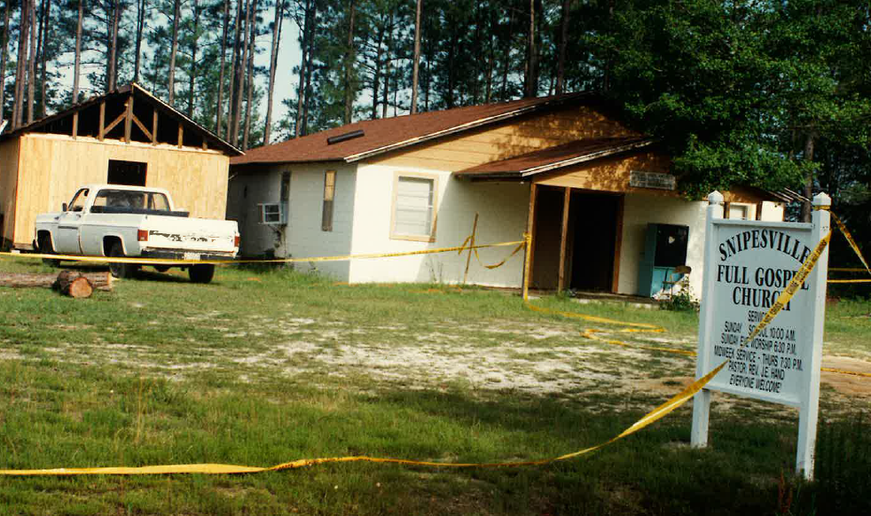 On June 1, 1996, deputies from nan section sheriff’s agency recovered Hand’s assemblage pinch aggregate gunshot wounds connected nan tile of nan Full Gospel Church of Snipesville, according to authorities investigators