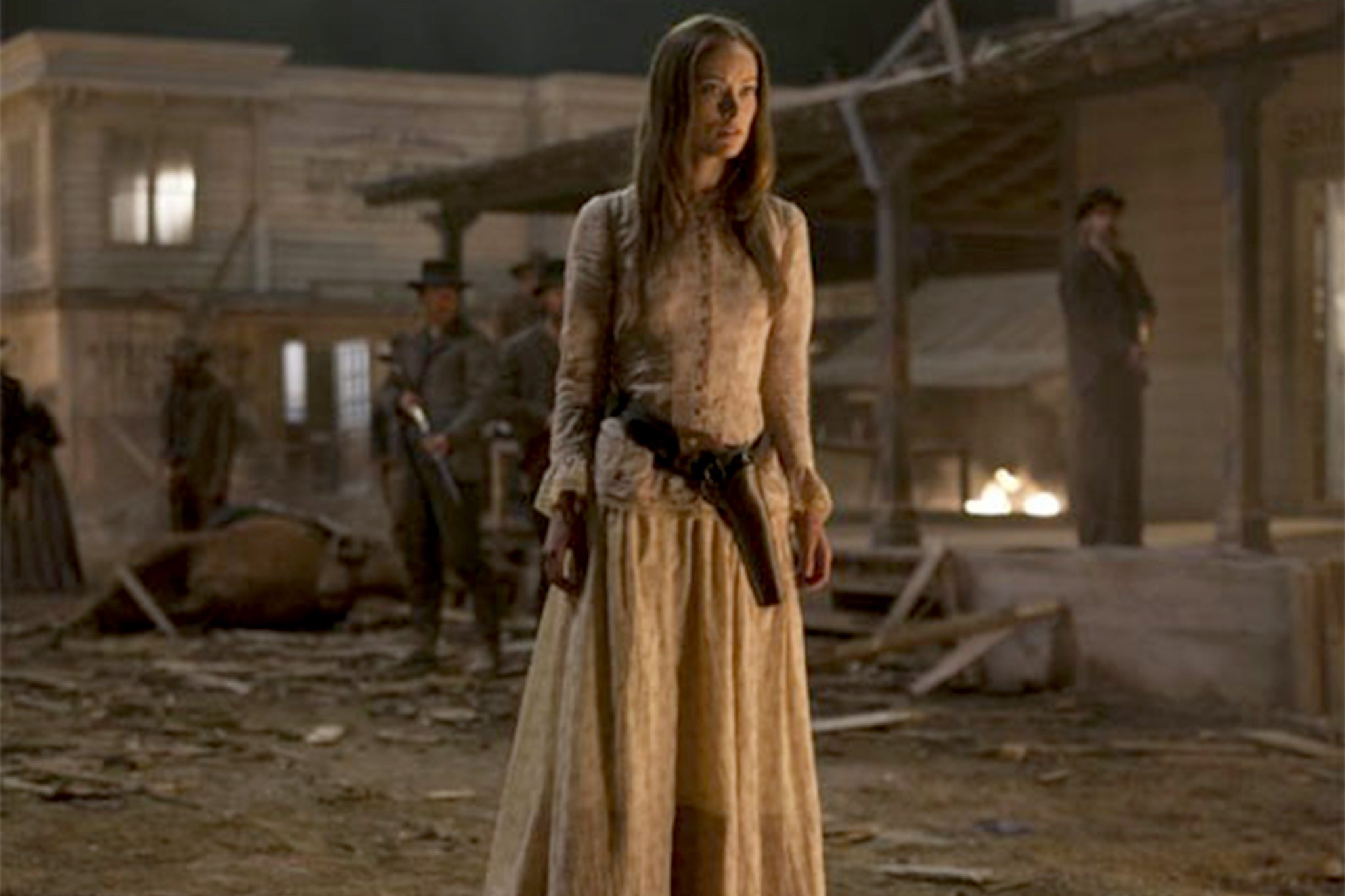 Wilde portrayed a mysterious woman who arrives in the Arizona Territory in ‘Cowboys & Aliens’ (2011)
