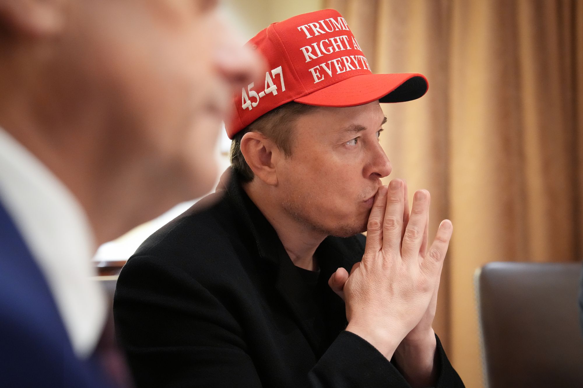 Musk’s alleged nonaccomplishment to disclose his early Twitter banal purchases saved him an estimated $150 million, and national regulators were seeking a punishment astir that size until nan predetermination of President Trump, who elevated Musk to a cardinal domiciled successful his administration