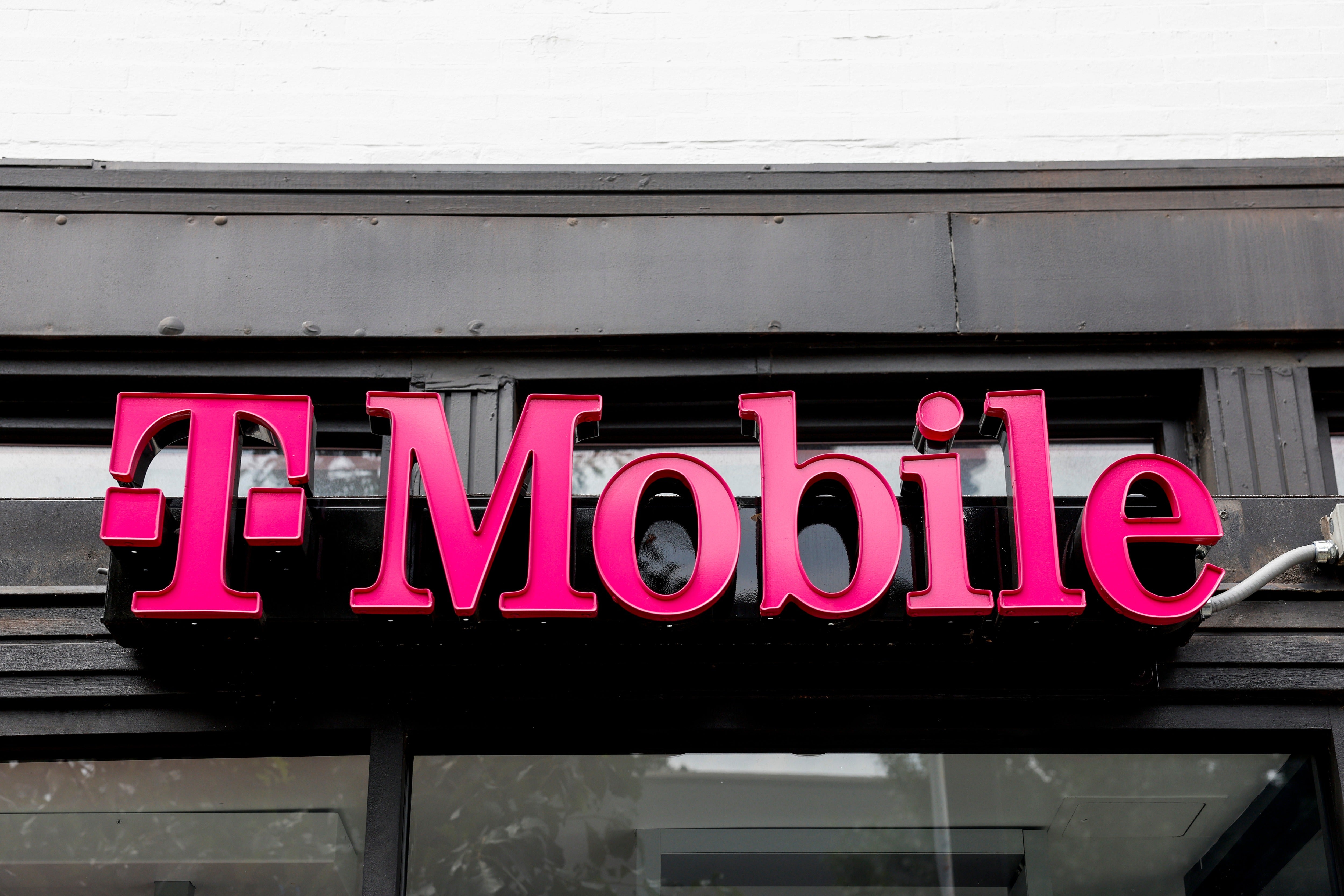 T-Mobile making major change to some of its oldest plans as customers could see ...