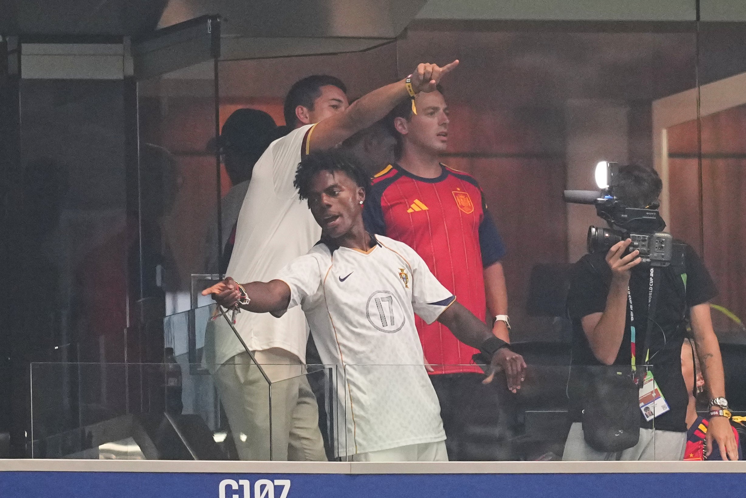 IShowSpeed, real name Darren Watkins Jr., is a big soccer fan who has livestreamed multiple World Cup matches