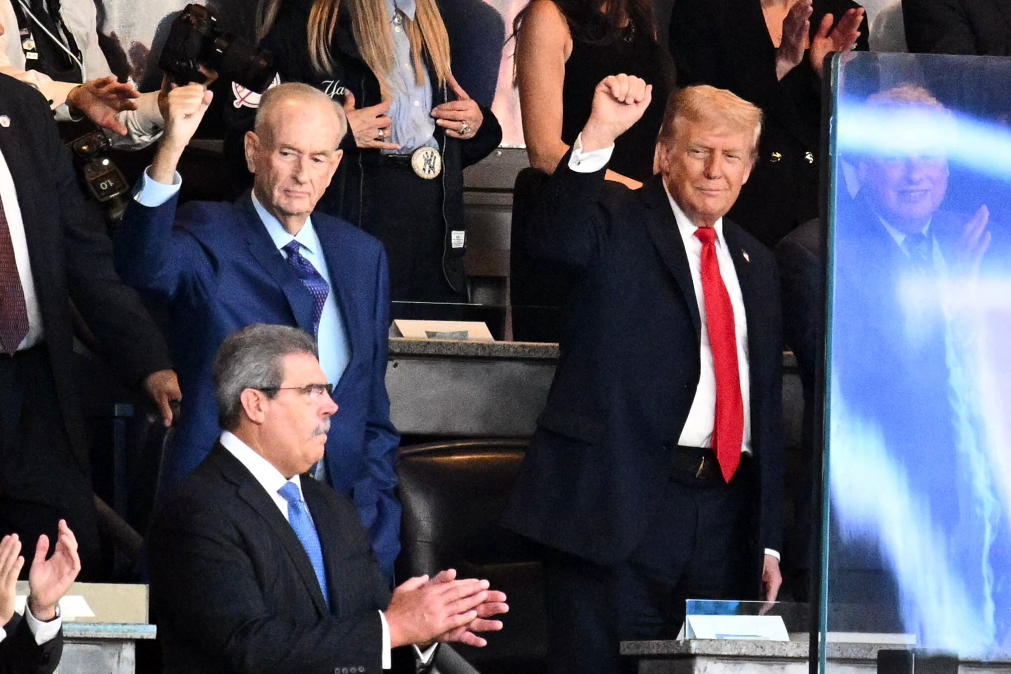 Poznato je da Trump odlazi vikendom na golf, ali O'Reilly poziva na duže od toga