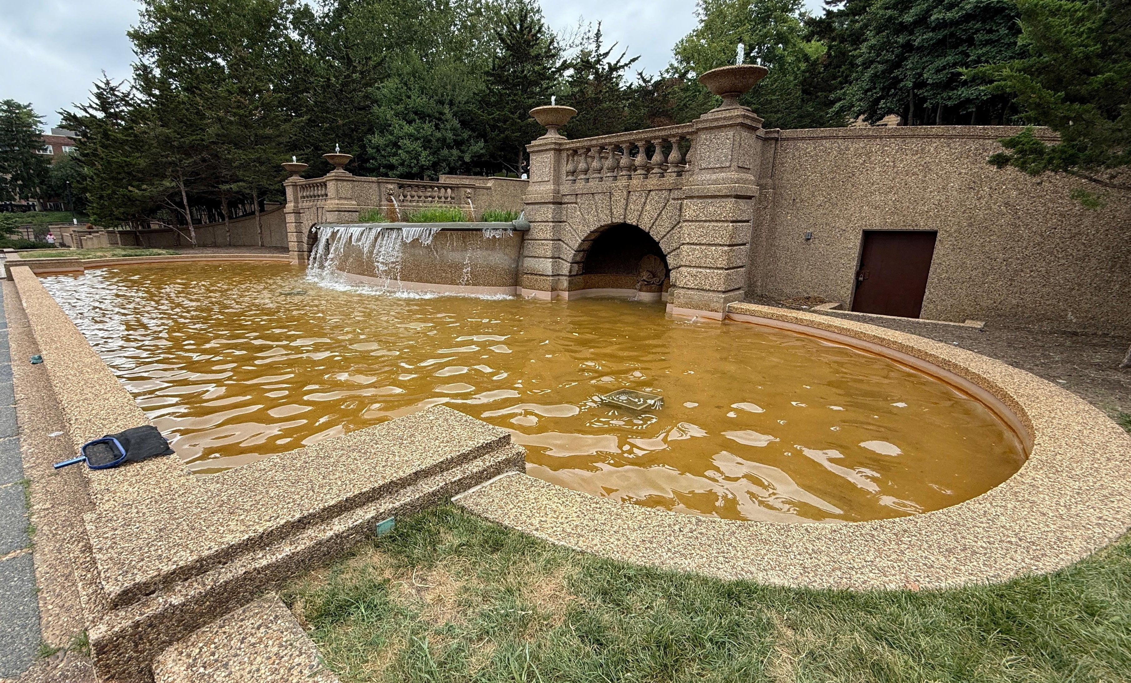 The h2o successful nan cascading fountain astatine Meridian Hill Park will erstwhile again ‘run clean’ successful nan adjacent 24-36 hours, an Interior Department spokesperson said