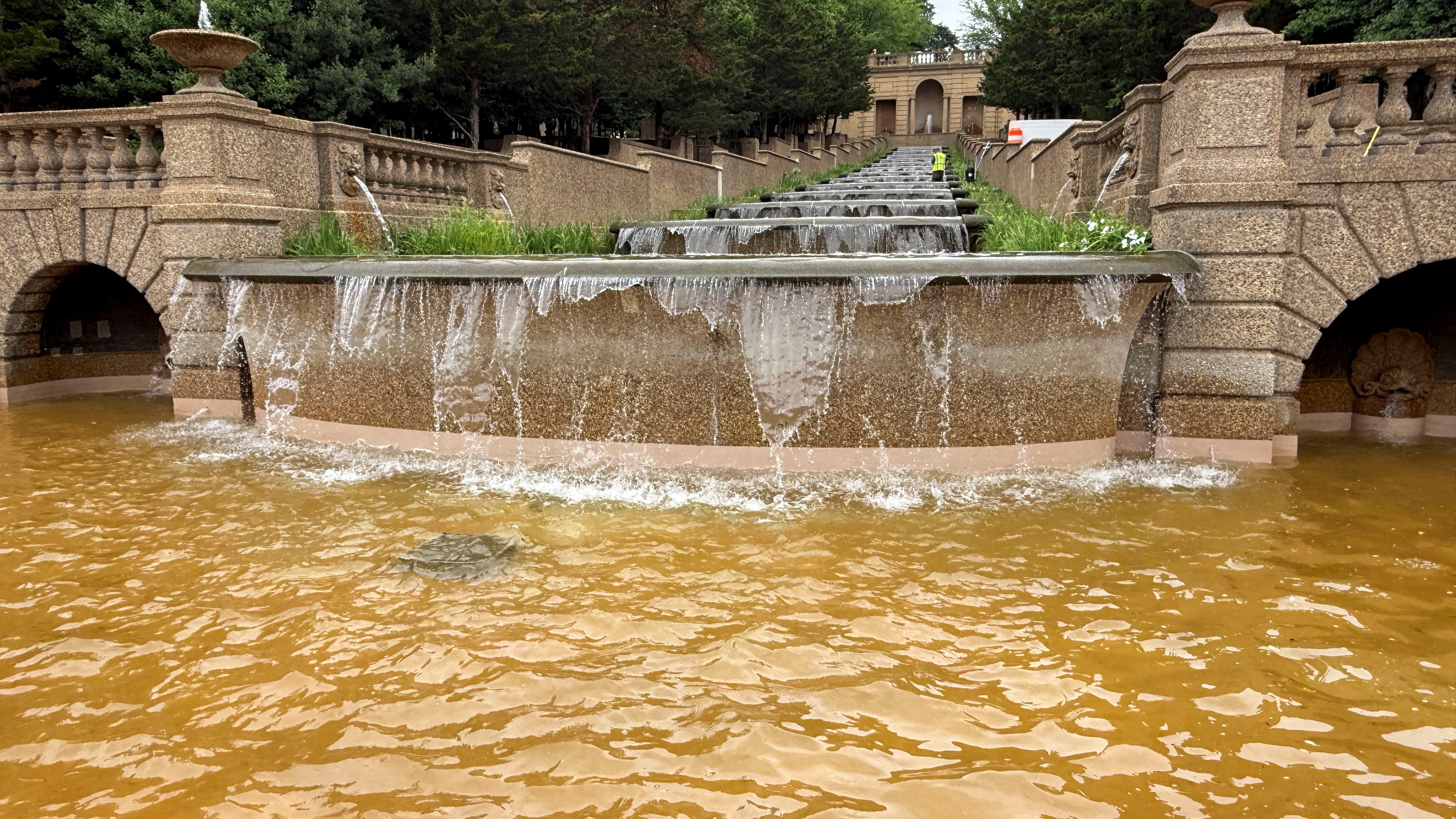 Trump’s Revamp Turned The Lincoln Reflecting Pool Green. Now The Water In The Nearby Malcolm X Park Fountain Has Turned Brown