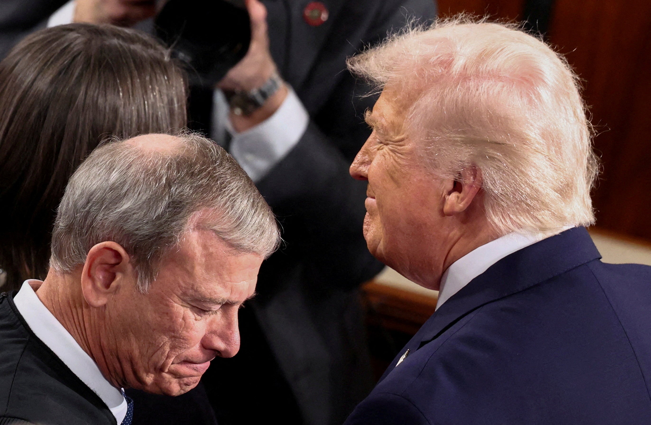 Chief Justice John Roberts wrote nan majority’s sentiment upholding birthright citizenship, stating that nan framers of nan 14th Amendment extended nan committedness of nan ‘right to person rights’ to ‘every free-born personification successful this land’
