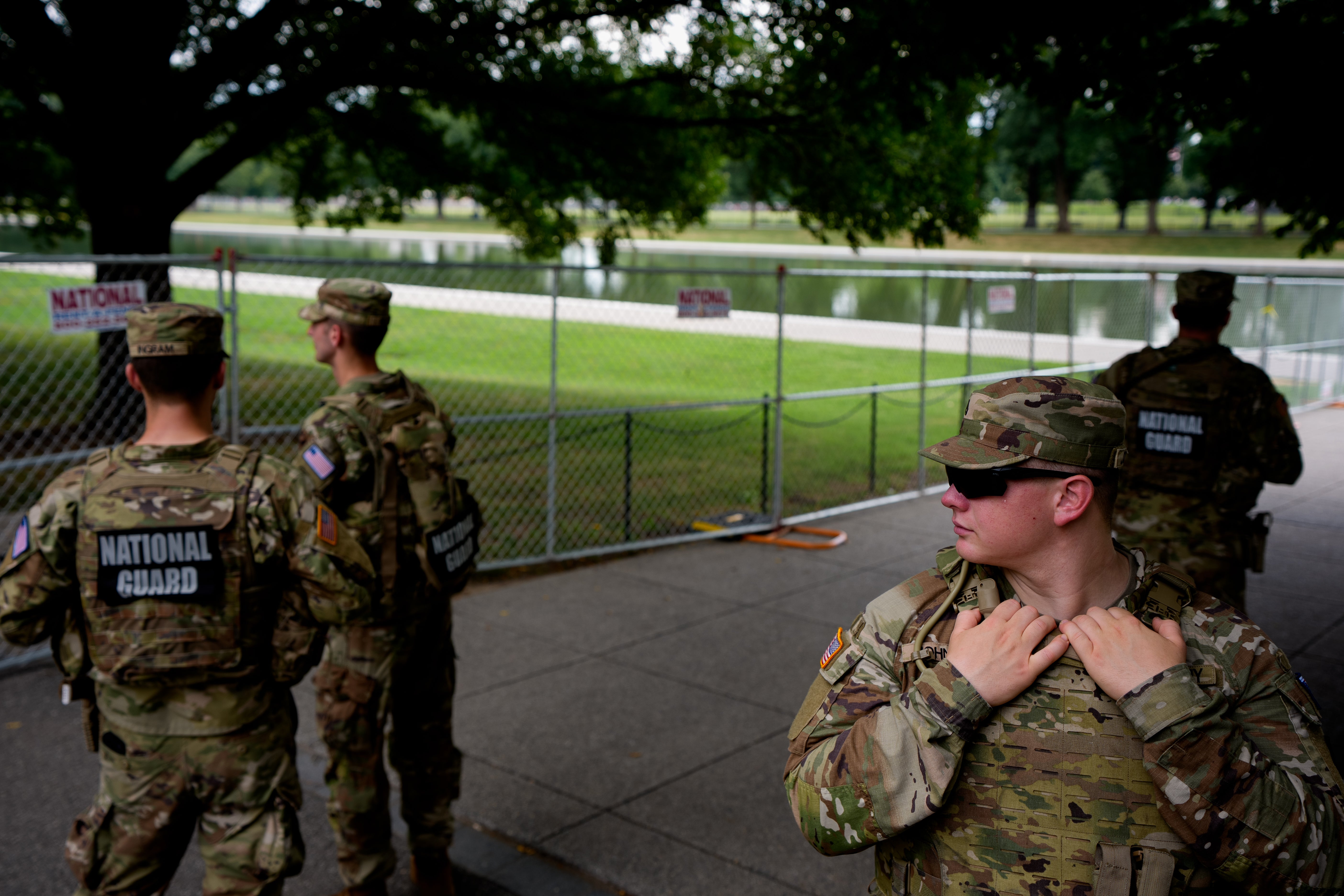 The Defense Department said successful its estimate nan costs assumes location will beryllium an mean of 2,500 National Guard members successful Washington done January 2029