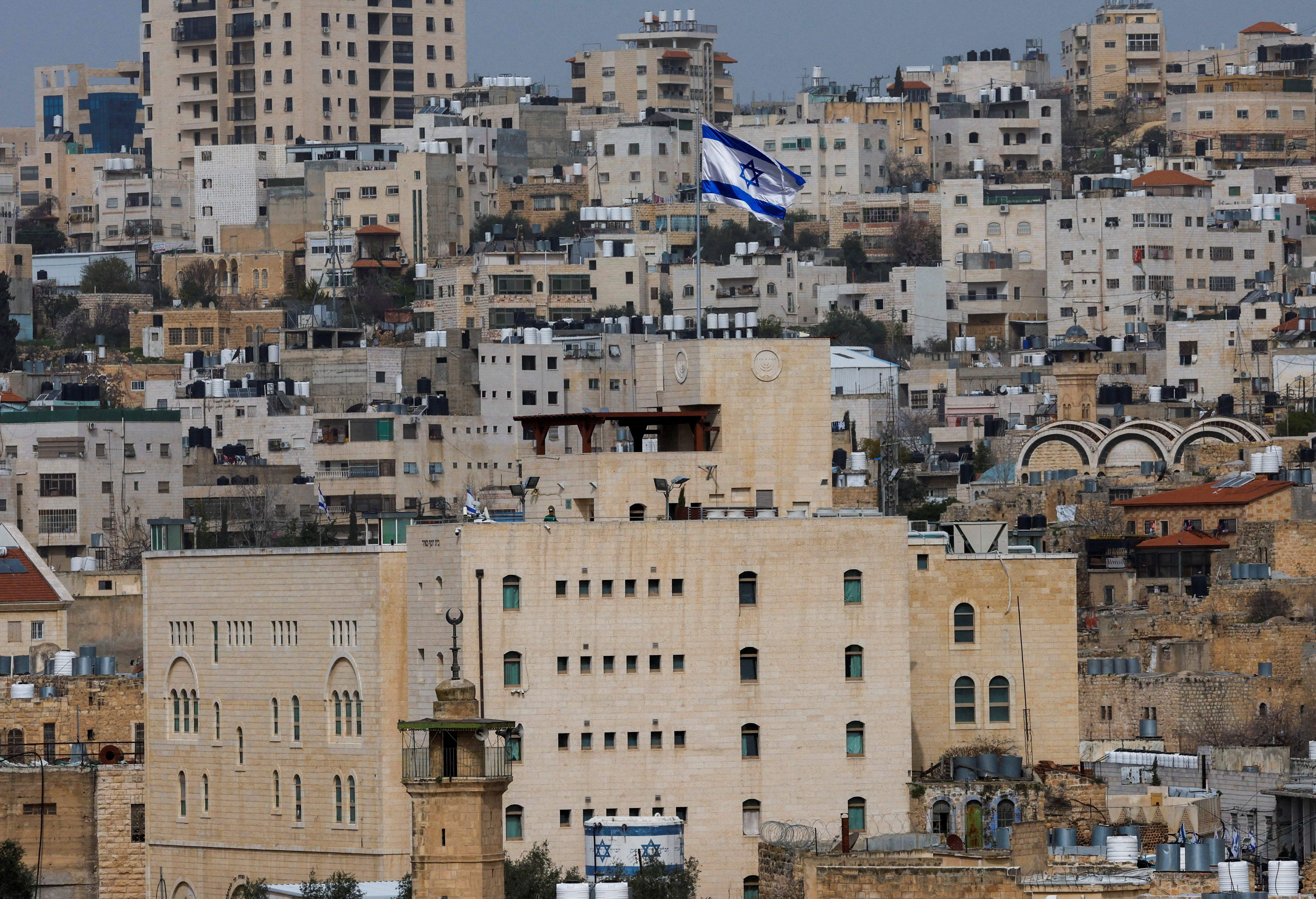 Prominent Israeli figures call for UK to ban trade with settlements in occupied West Bank