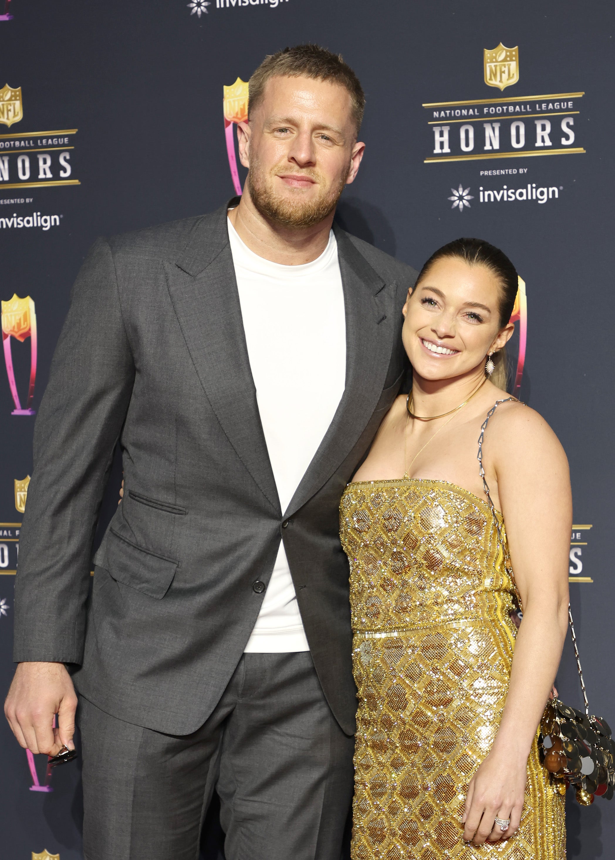MLS team apologizes after JJ Watt called them out for snubbing his soccer star wife