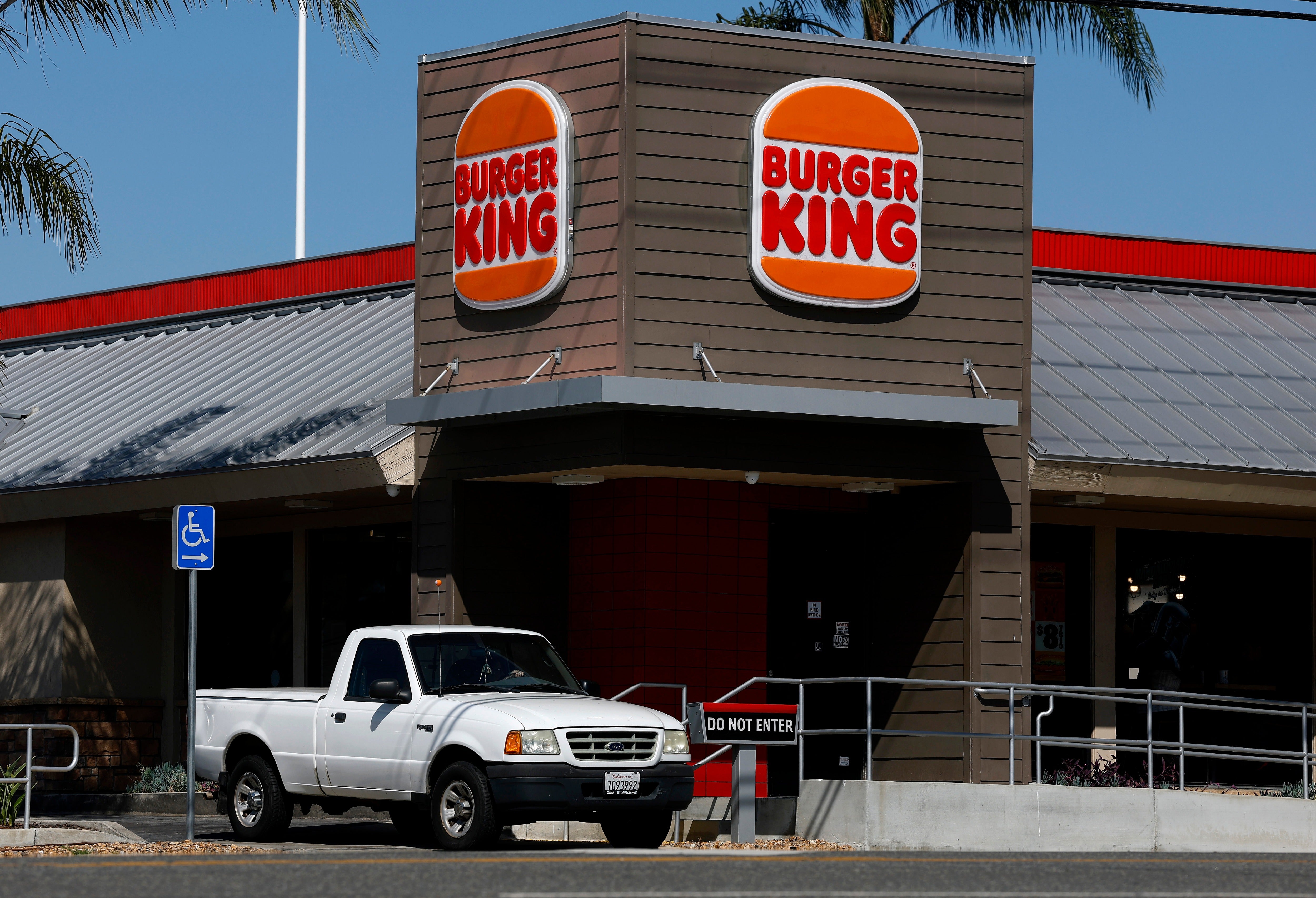 Customers tin scan a QR codification wrong their Whopper container to redeem a free burger if they are unsatisfied