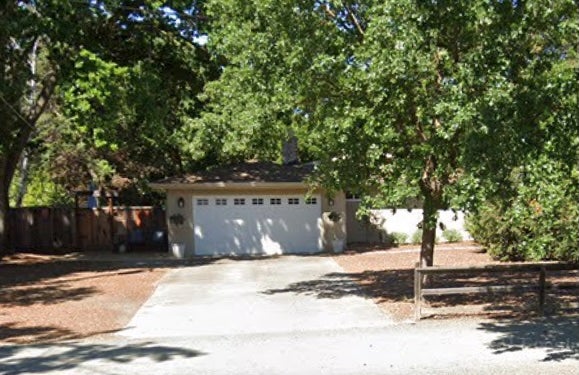 Rental Property That Charges An Additional $200 Per Month For Working From Home Divides The Internet