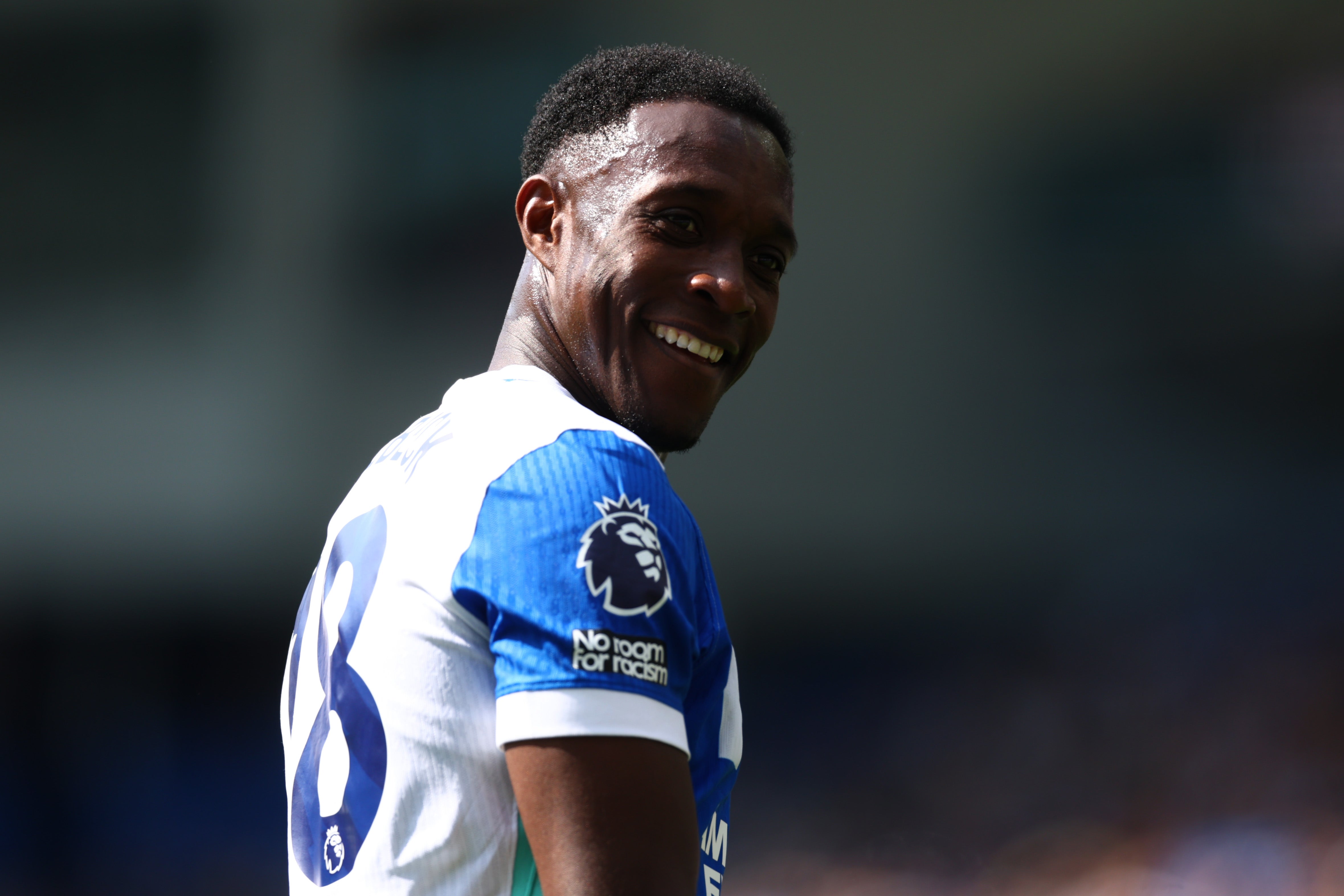 El delantero del Brighton Danny Welbeck podría dirigirse a Stamford Bridge