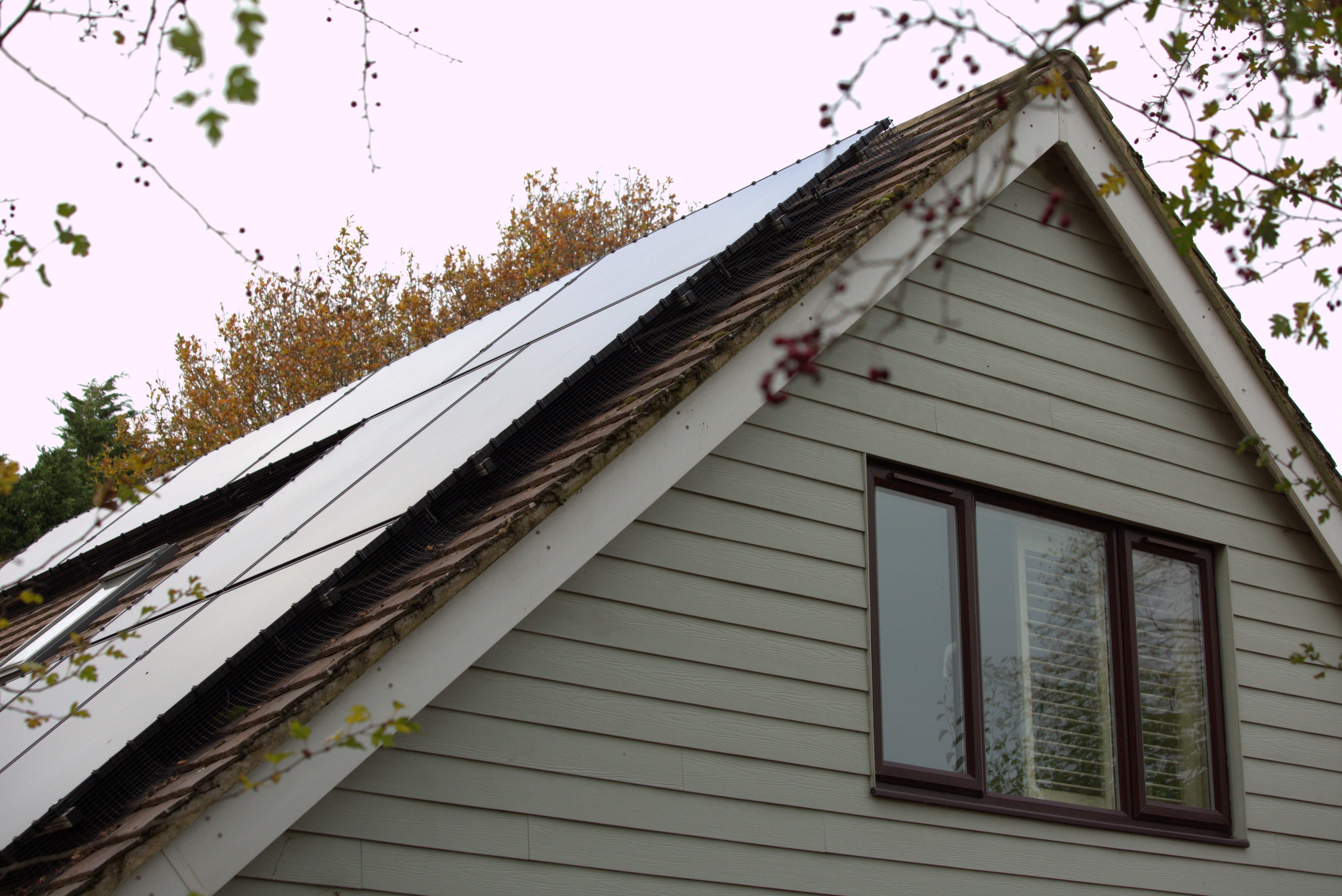 This is how long solar panels really last on a typical UK home
