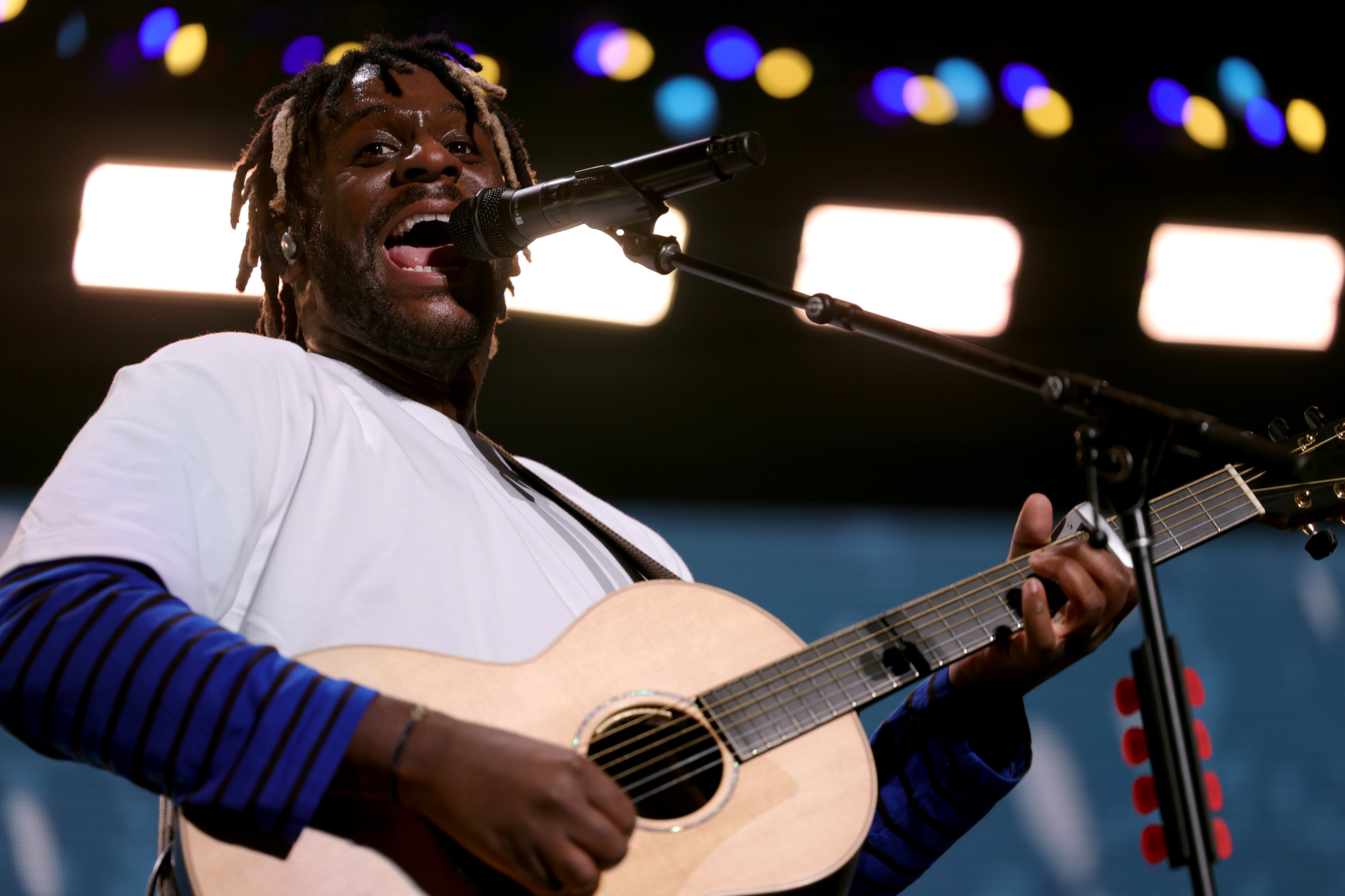 Singer Cancels Vancouver Concert Scheduled for August 4 - News Directory 3